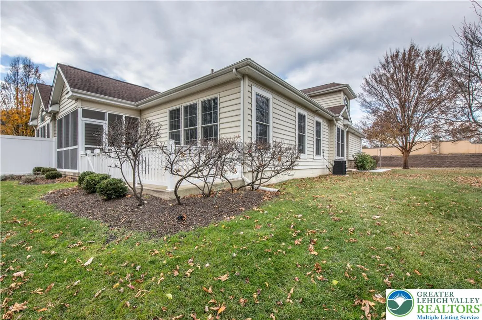 Property Slideshow image 41 of 49 | 6333 valor dr, Bethlehem, PA, 18017