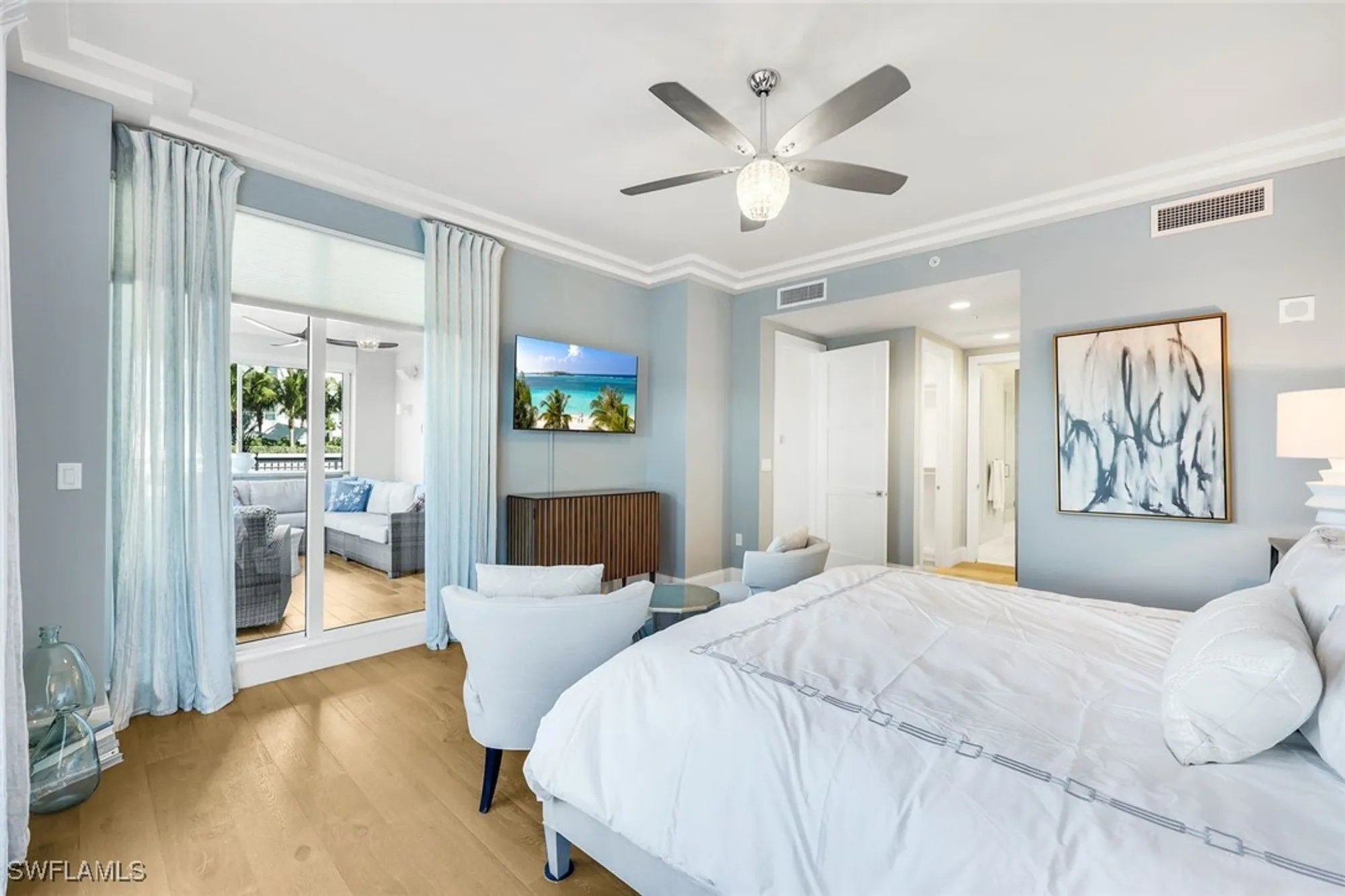 Property Slideshow image 19 of 50 | 4971 bonita bay blvd unit 306, Bonita Springs, FL, 34134