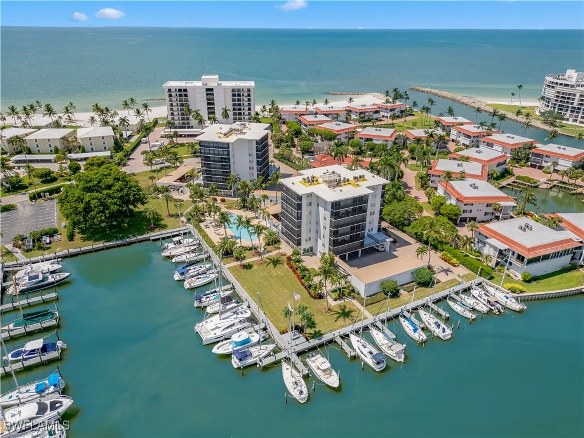 Property Slideshow image 30 of 31 | 2170 gulf shore blvd 23w, Naples, FL, 34102