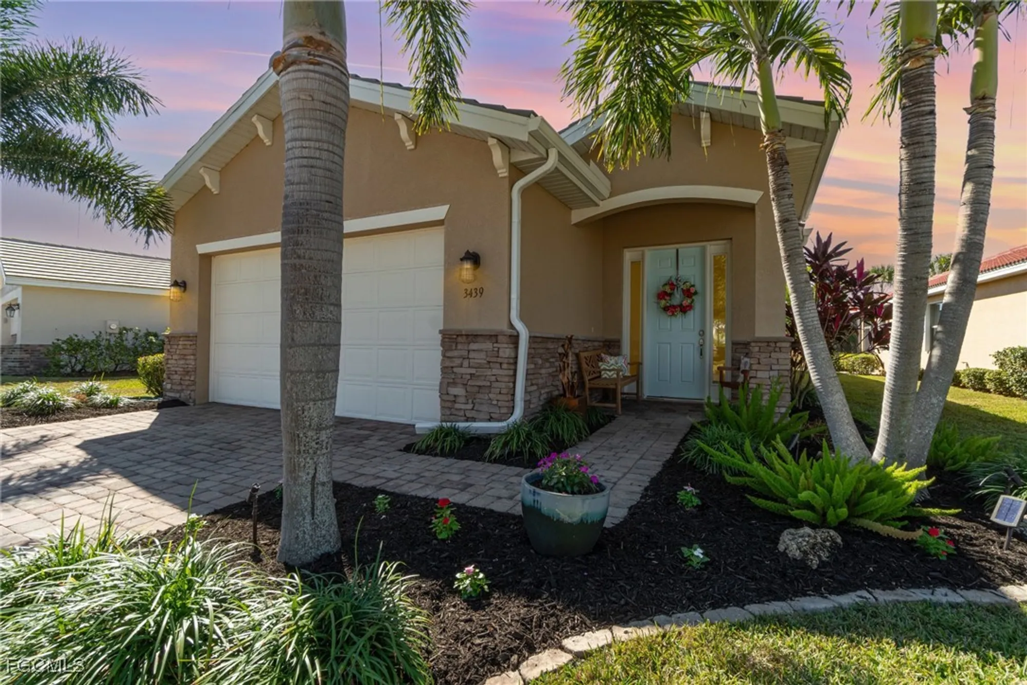 Property Slideshow image 7 of 50 | 3439 crosswater dr, North Fort Myers, FL, 33917