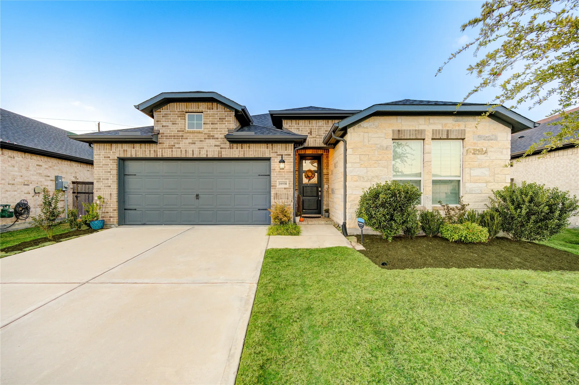 Property Slideshow image 1 of 26 | 28938 copper ridge drive dr, Fulshear, TX, 77441