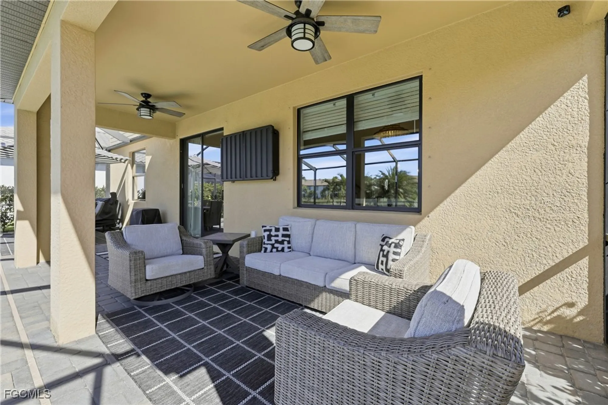 Property Slideshow image 29 of 48 | 11924 arbor trace dr, Fort Myers, FL, 33913