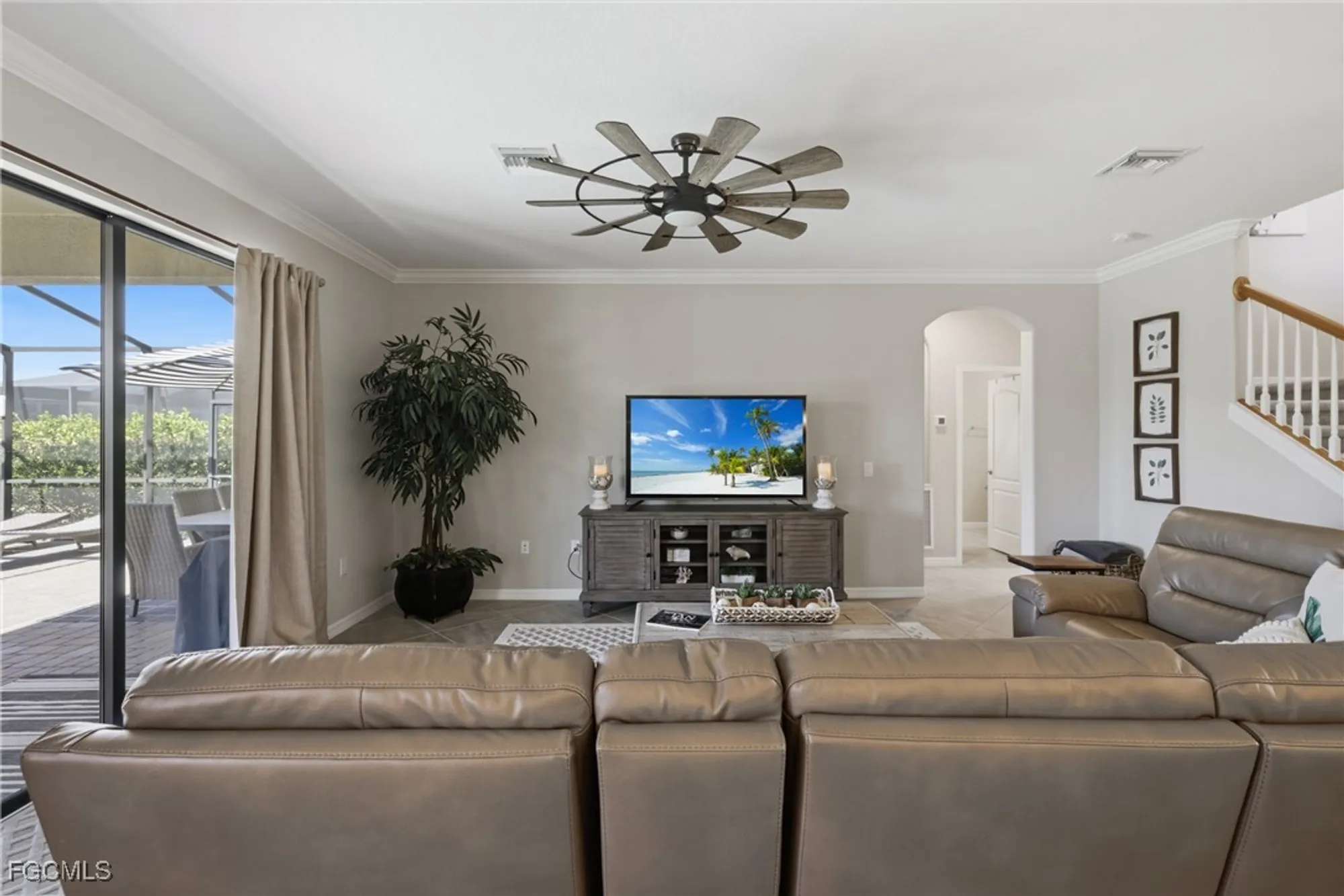 Property Slideshow image 7 of 48 | 11924 arbor trace dr, Fort Myers, FL, 33913