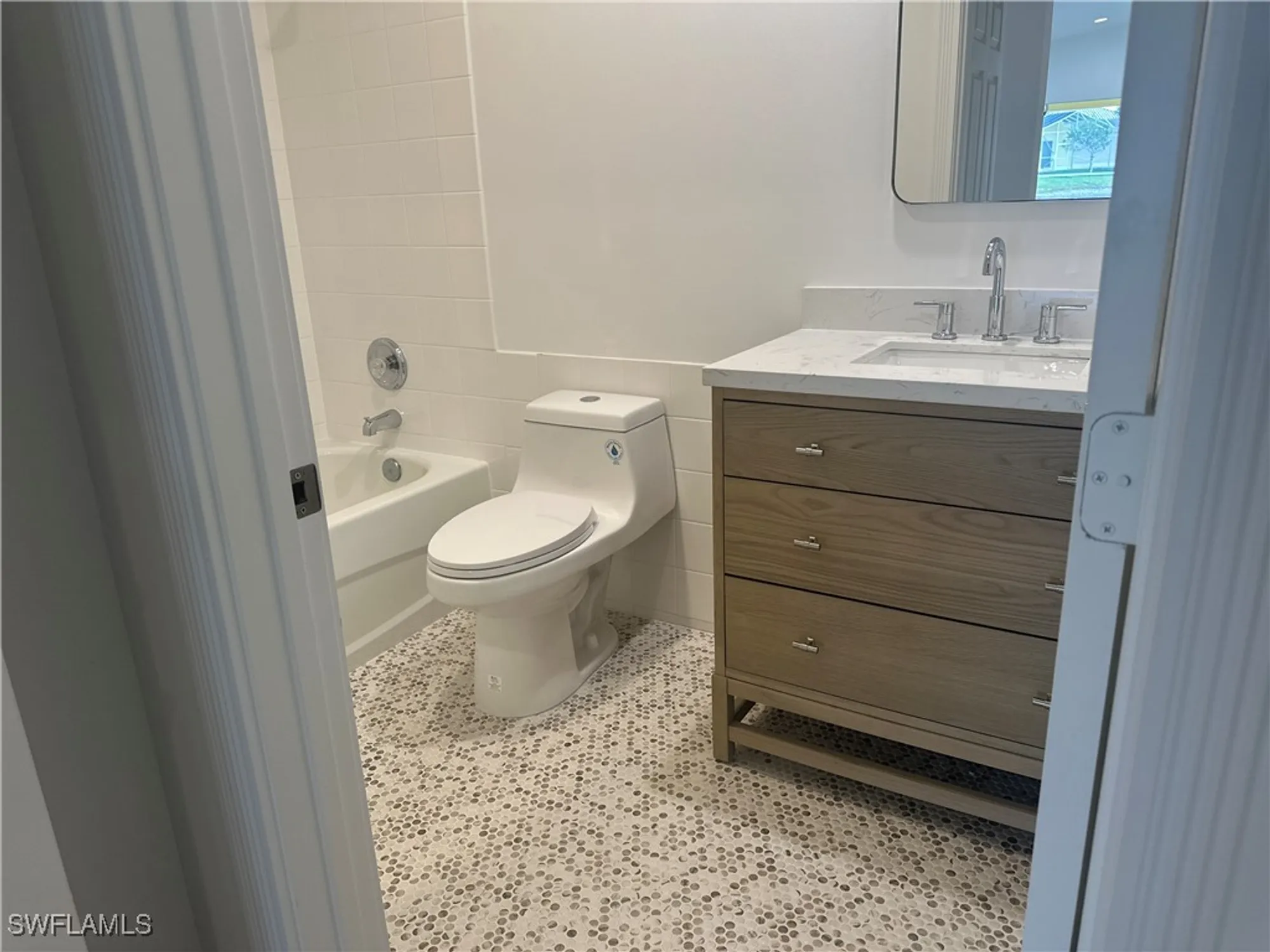 Property Slideshow image 22 of 38 | 8205 xenia ln, Naples, FL, 34114