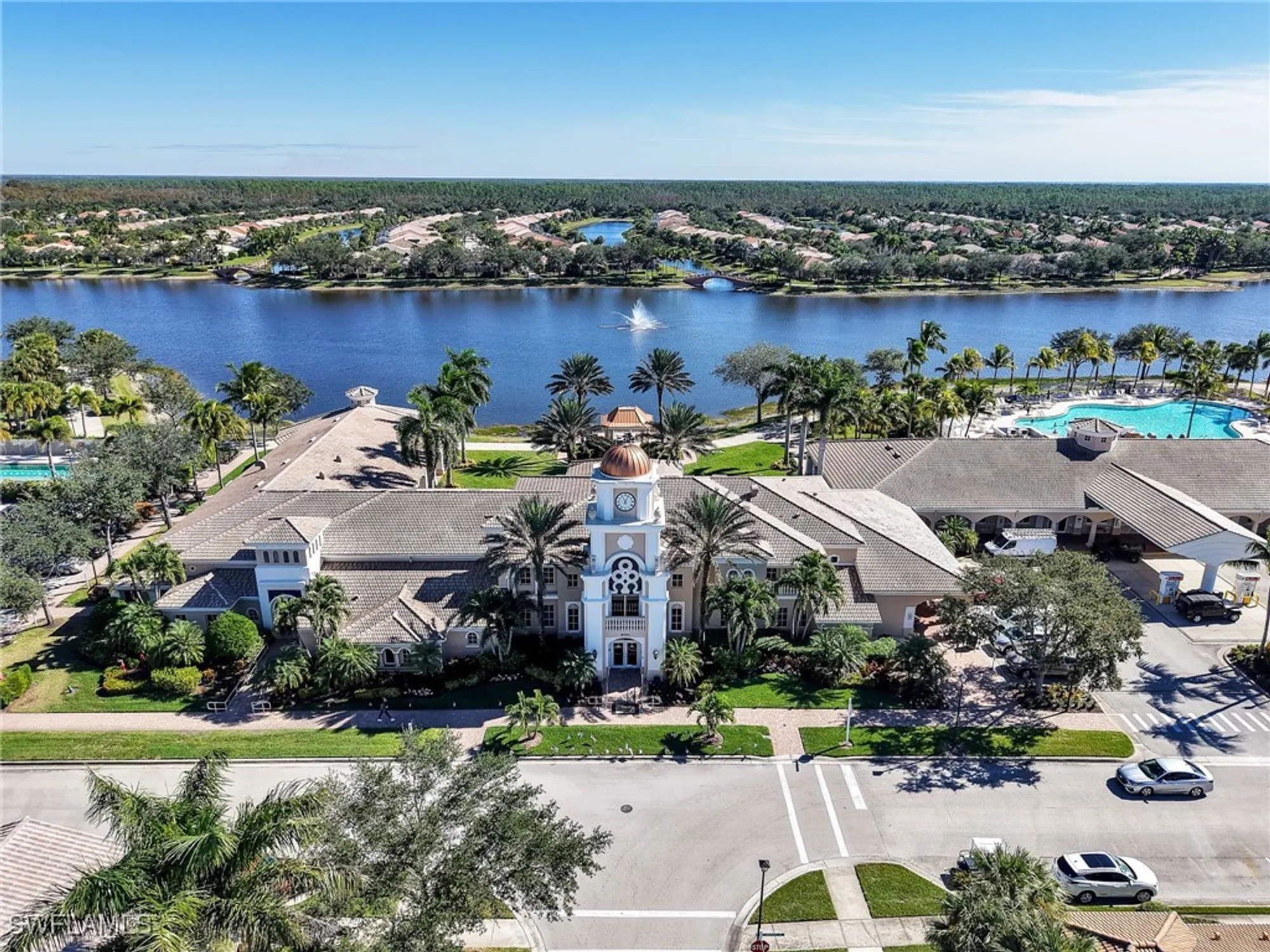 Property Slideshow image 34 of 38 | 8205 xenia ln, Naples, FL, 34114
