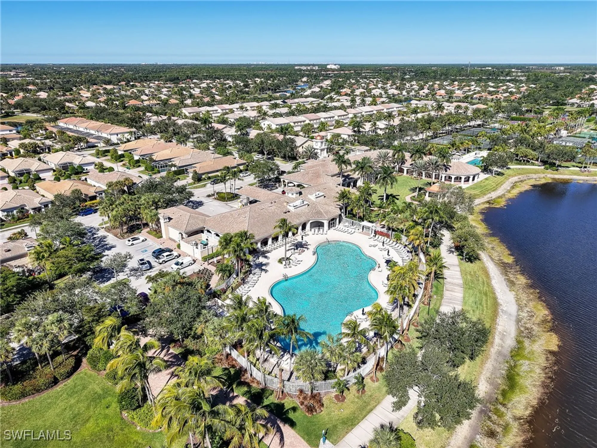 Property Slideshow image 32 of 38 | 8205 xenia ln, Naples, FL, 34114