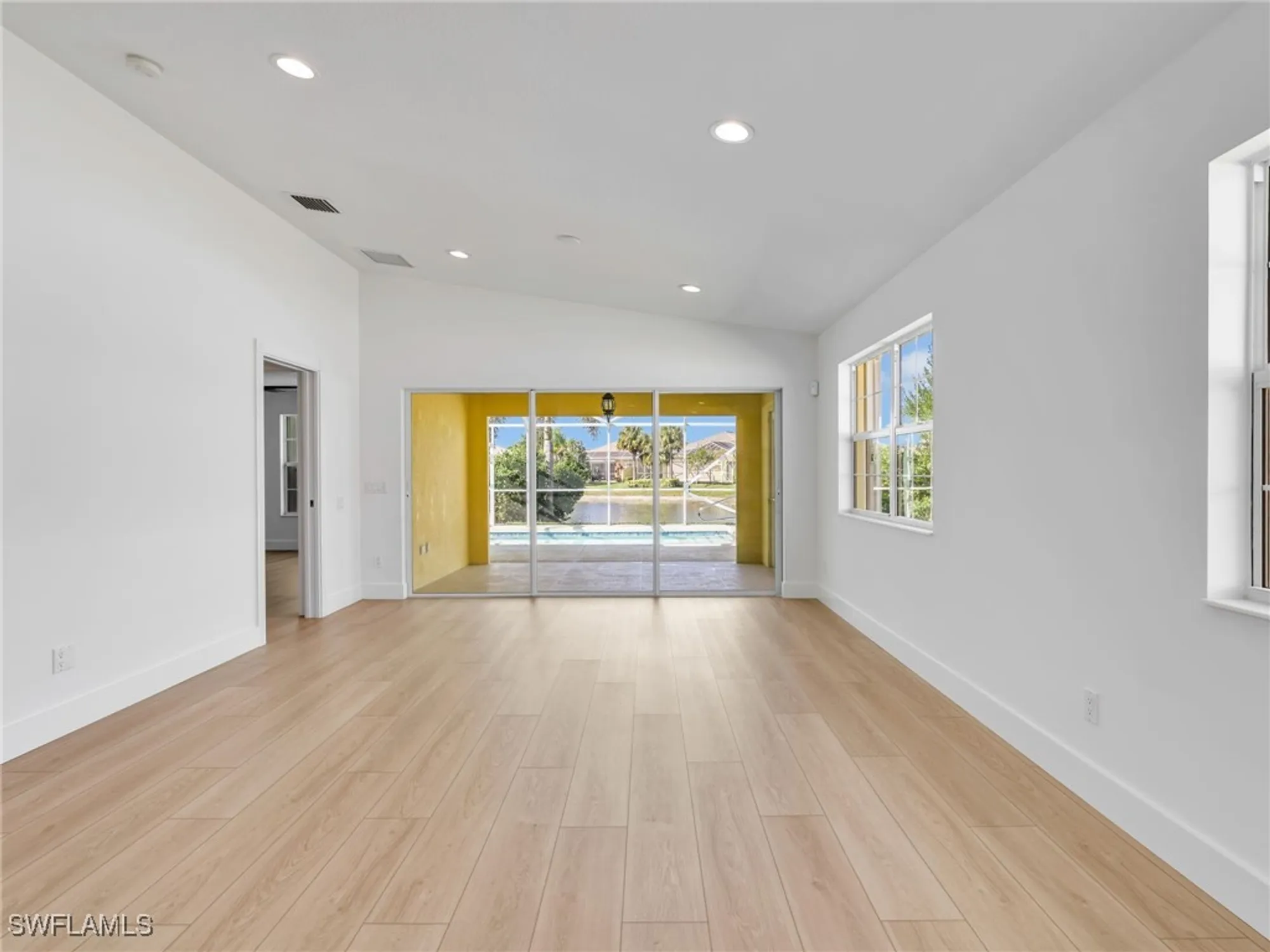 Property Slideshow image 7 of 38 | 8205 xenia ln, Naples, FL, 34114