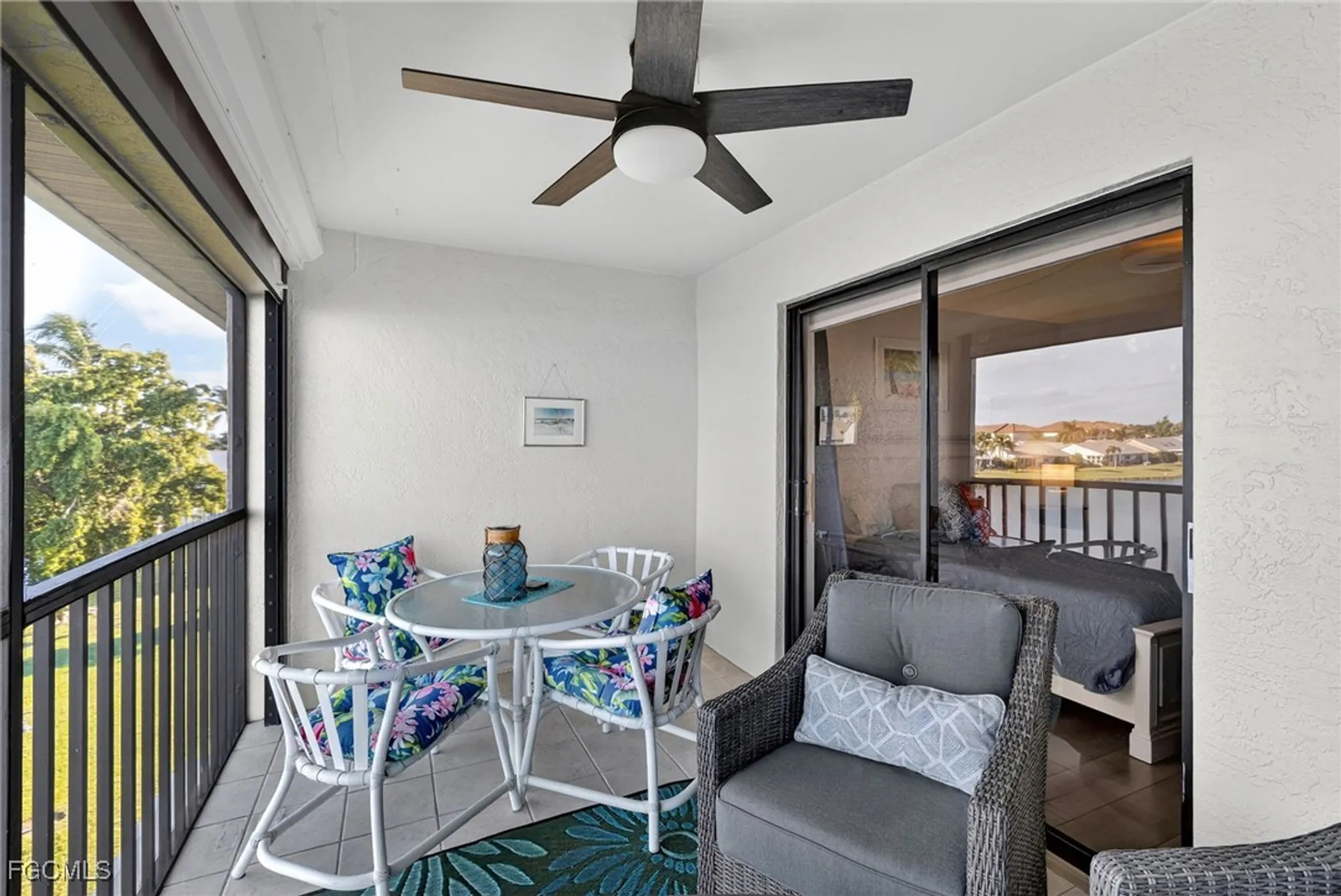 Property Slideshow image 28 of 43 | 11250 caravel cir 306, Fort Myers, FL, 33908