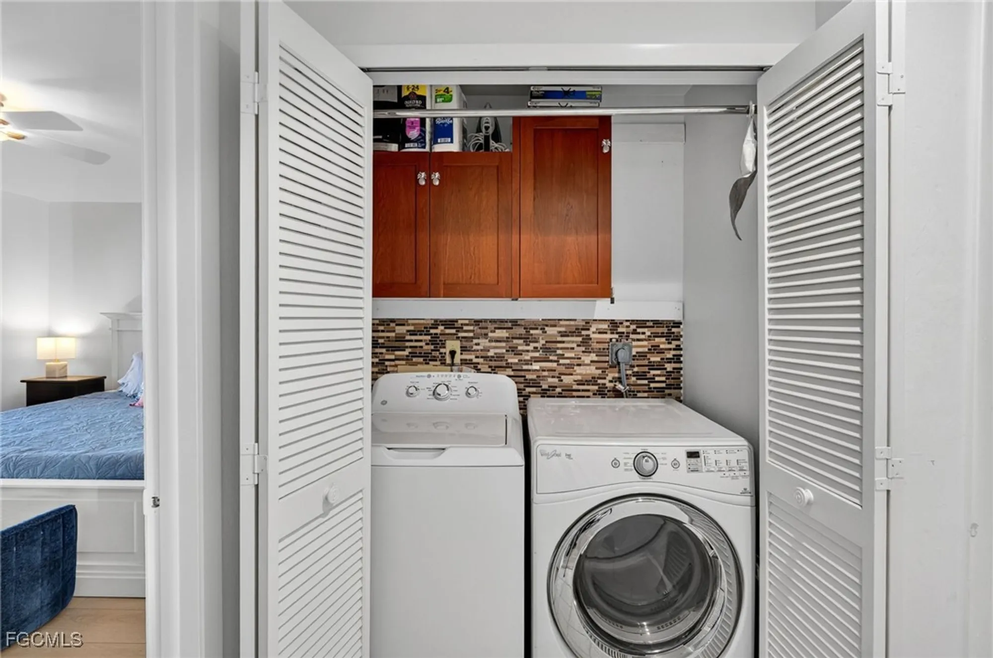 Property Slideshow image 29 of 43 | 11250 caravel cir 306, Fort Myers, FL, 33908