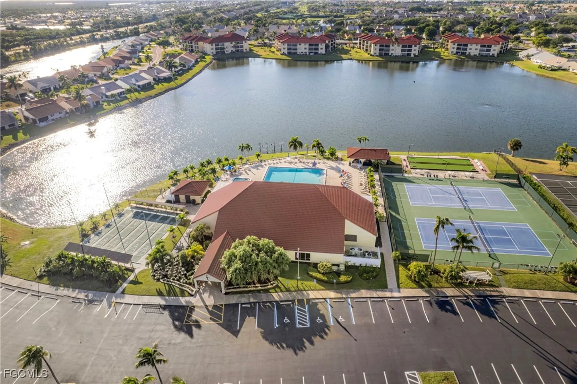 Property Slideshow image 41 of 43 | 11250 caravel cir 306, Fort Myers, FL, 33908