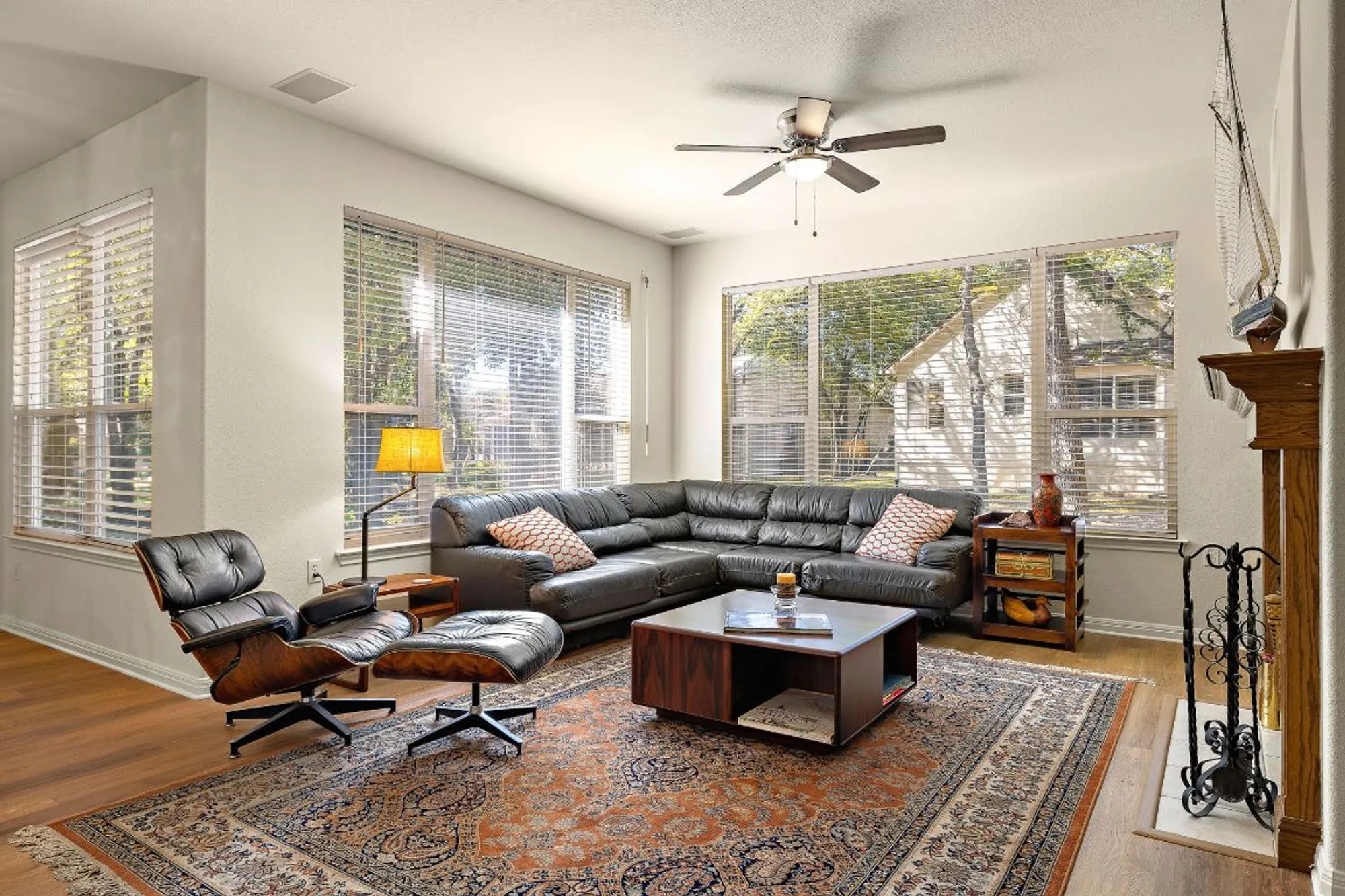 Property Slideshow image 12 of 30 | 134 great frontier dr, Georgetown, TX, 78633