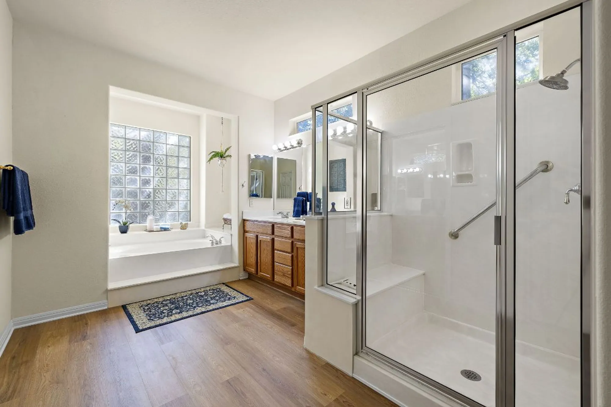 Property Slideshow image 20 of 30 | 134 great frontier dr, Georgetown, TX, 78633