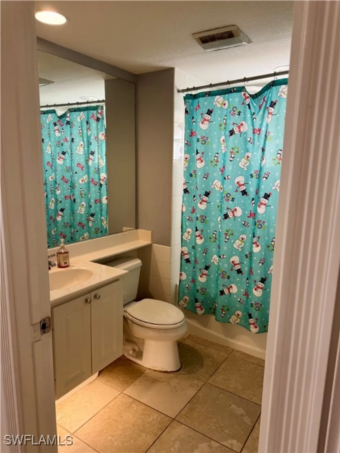 Property Slideshow image 12 of 41 | 28203 jeneva way, Bonita Springs, FL, 34135