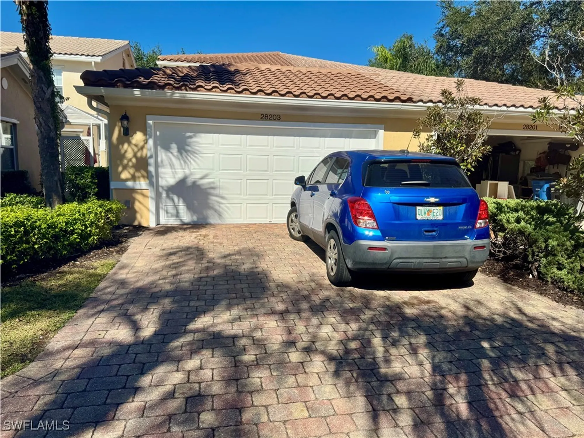 Property Slideshow image 25 of 41 | 28203 jeneva way, Bonita Springs, FL, 34135