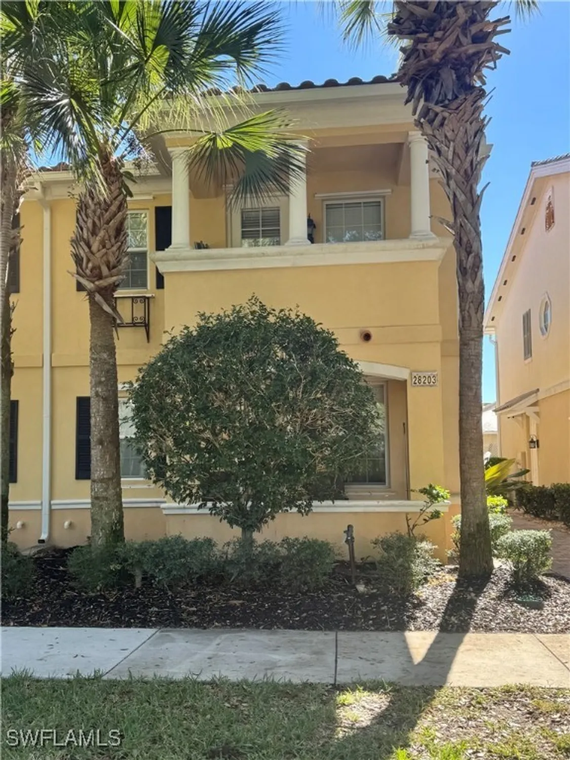 Property Slideshow image 2 of 41 | 28203 jeneva way, Bonita Springs, FL, 34135