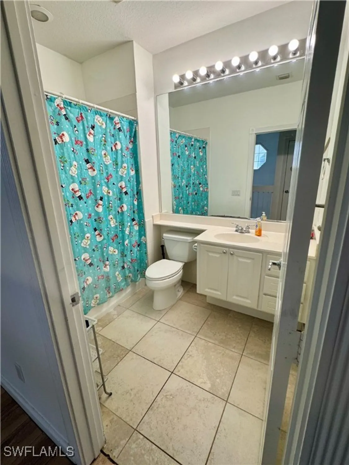 Property Slideshow image 22 of 41 | 28203 jeneva way, Bonita Springs, FL, 34135