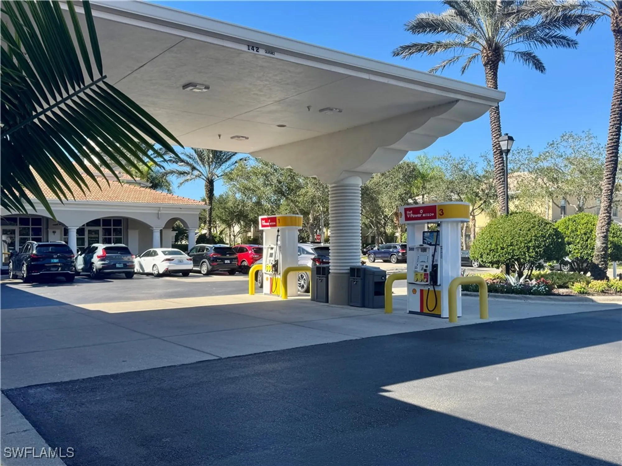 Property Slideshow image 30 of 41 | 28203 jeneva way, Bonita Springs, FL, 34135