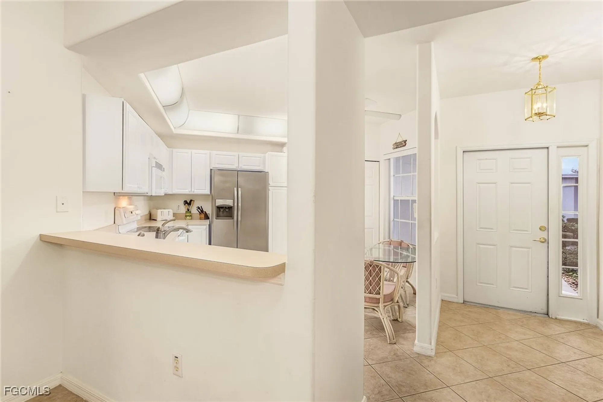 Property Slideshow image 15 of 29 | 9661 hemingway ln 3207, Fort Myers, FL, 33913