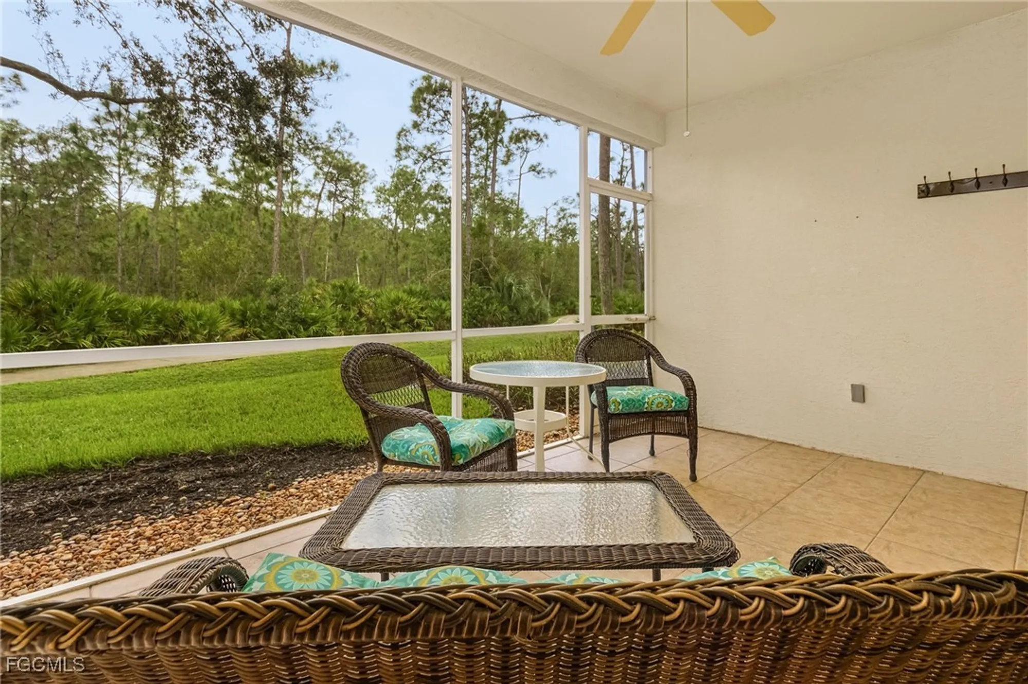 Property Slideshow image 16 of 29 | 9661 hemingway ln 3207, Fort Myers, FL, 33913