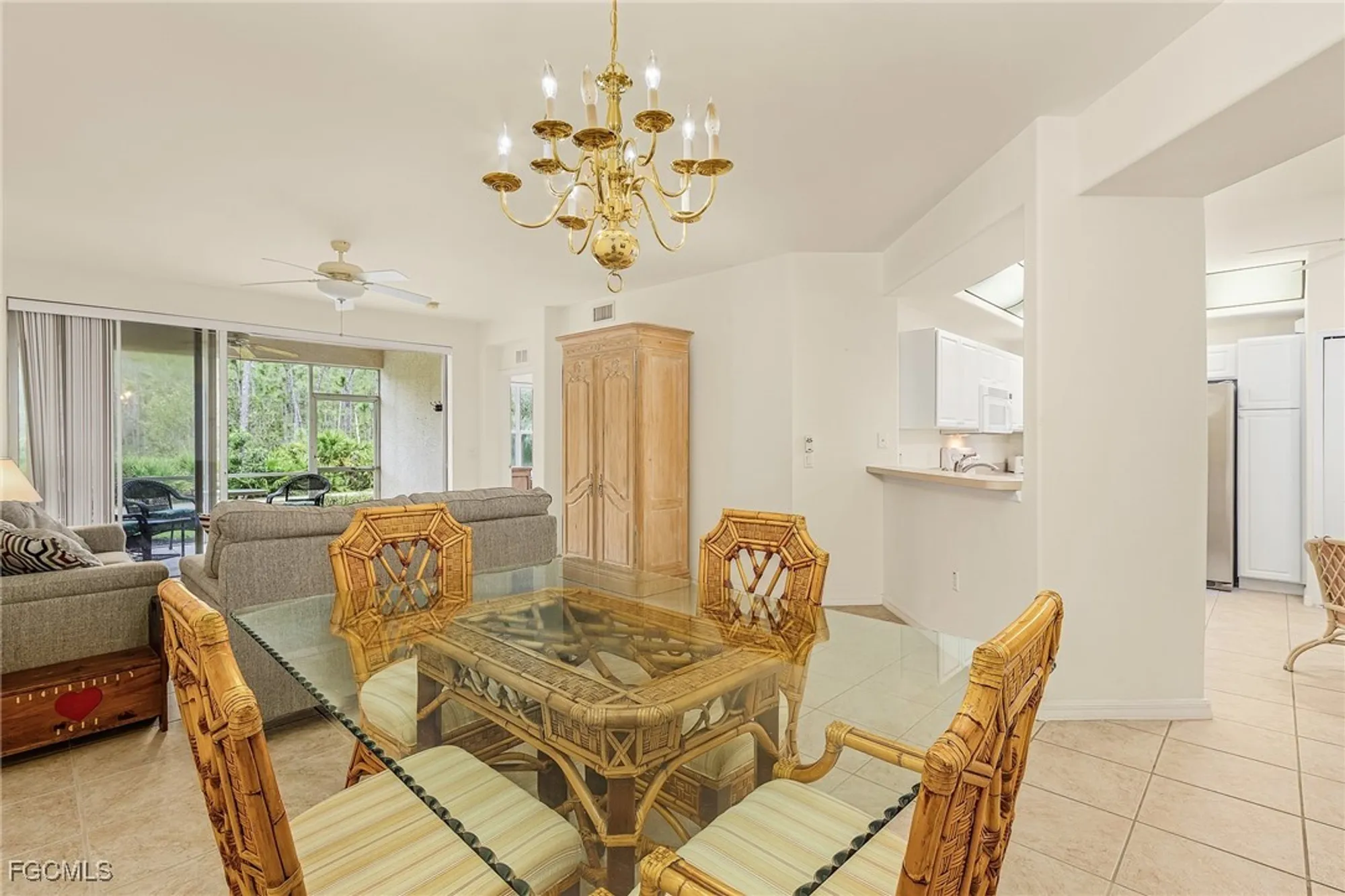 Property Slideshow image 12 of 29 | 9661 hemingway ln 3207, Fort Myers, FL, 33913