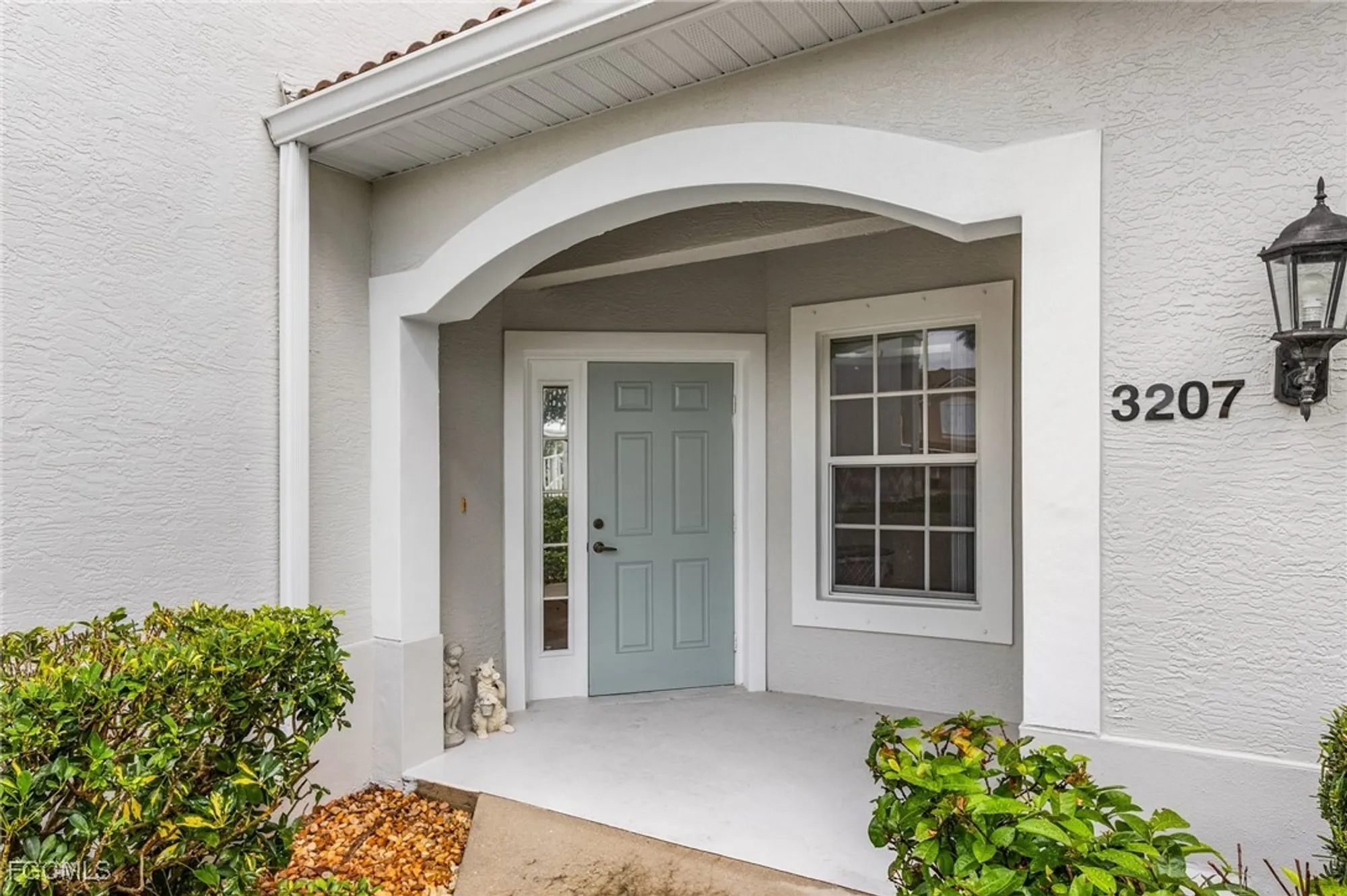 Property Slideshow image 2 of 29 | 9661 hemingway ln 3207, Fort Myers, FL, 33913