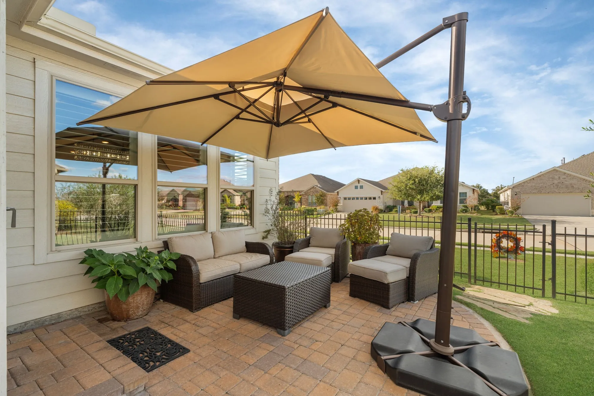 Property Slideshow image 37 of 50 | 3422 king eider ct, Richmond, TX, 77469