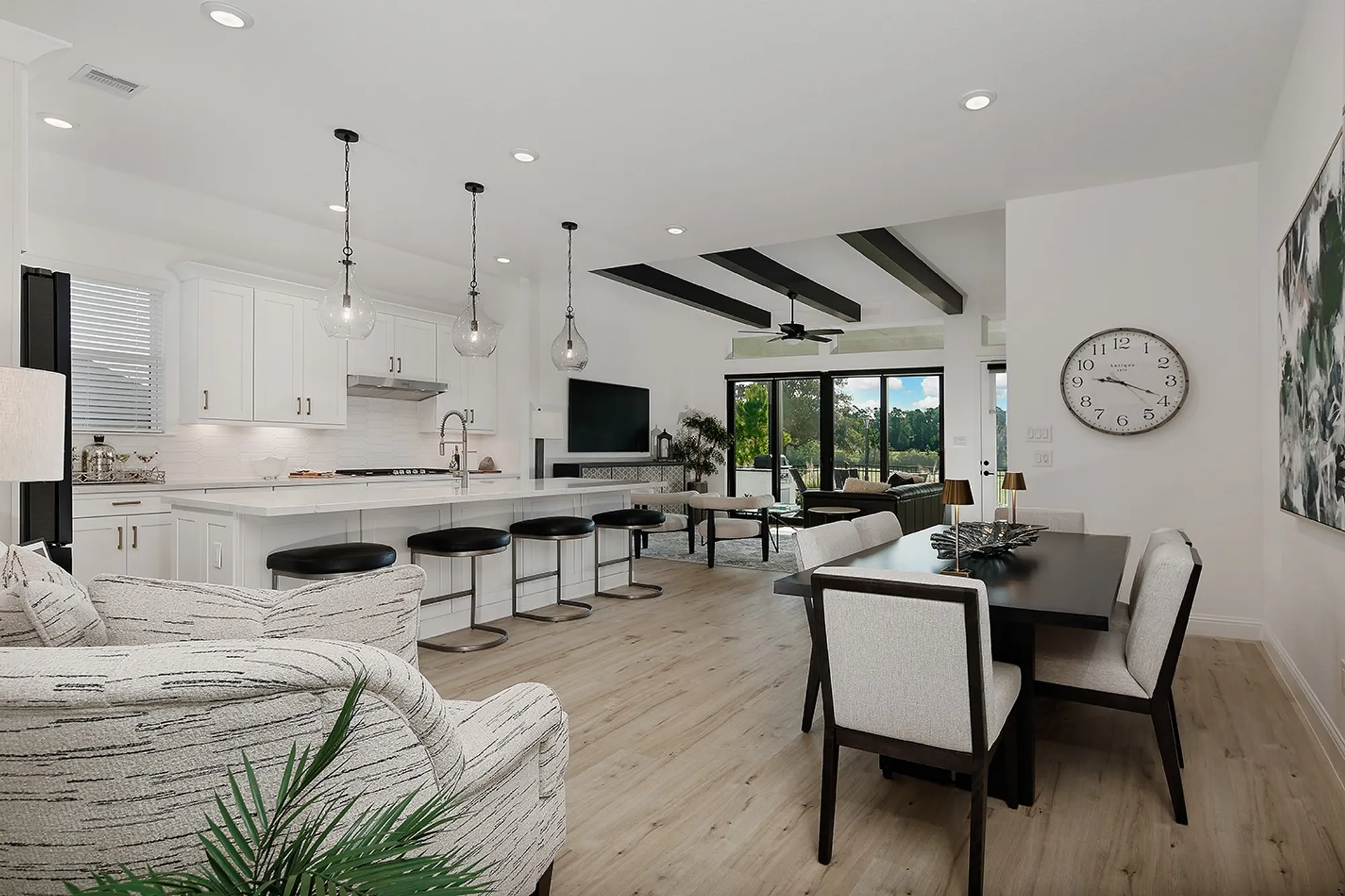 Property Slideshow image 11 of 40 | 14266 juniper breeze ct, Willis, TX, 77318