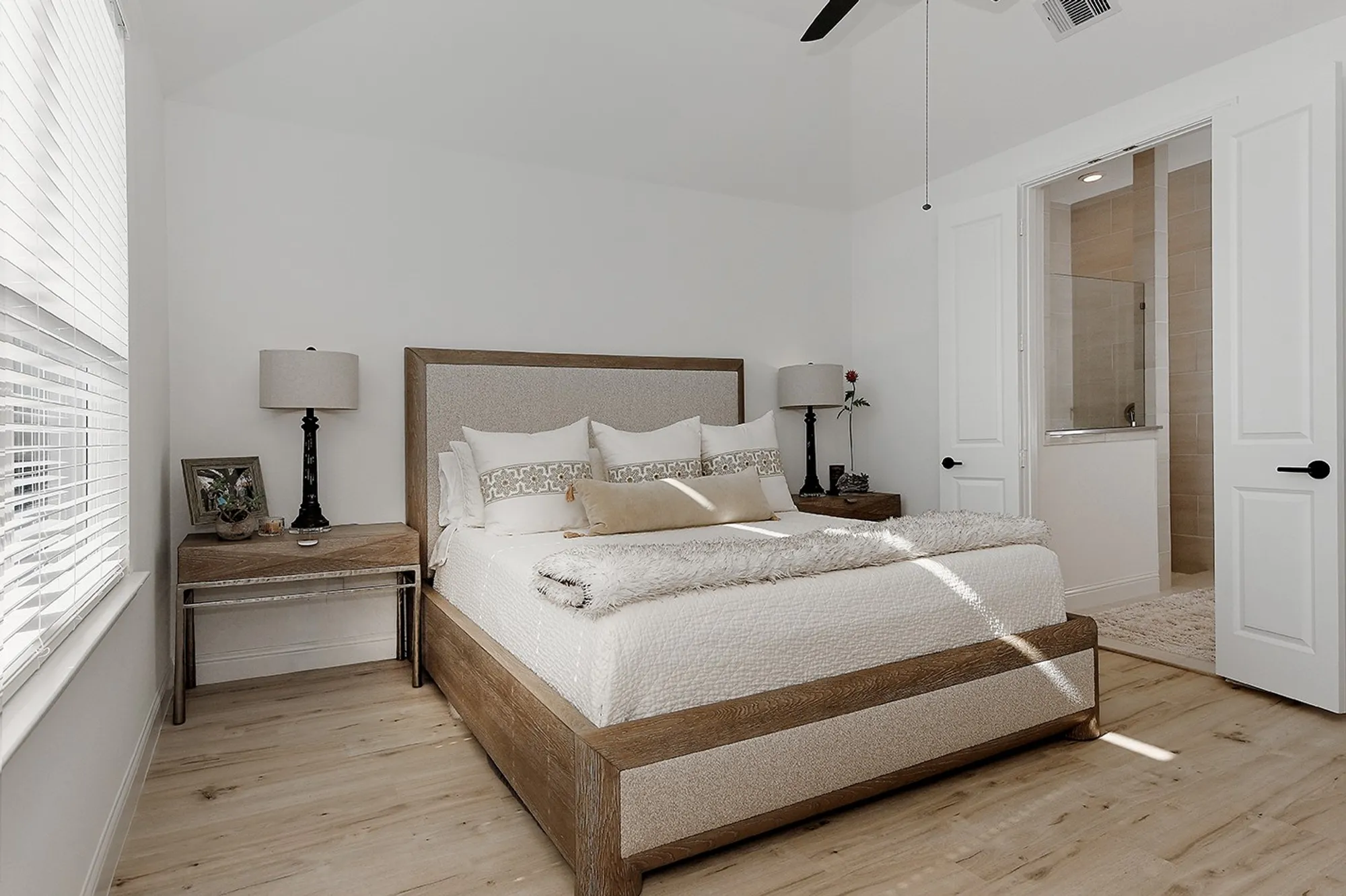 Property Slideshow image 24 of 40 | 14266 juniper breeze ct, Willis, TX, 77318