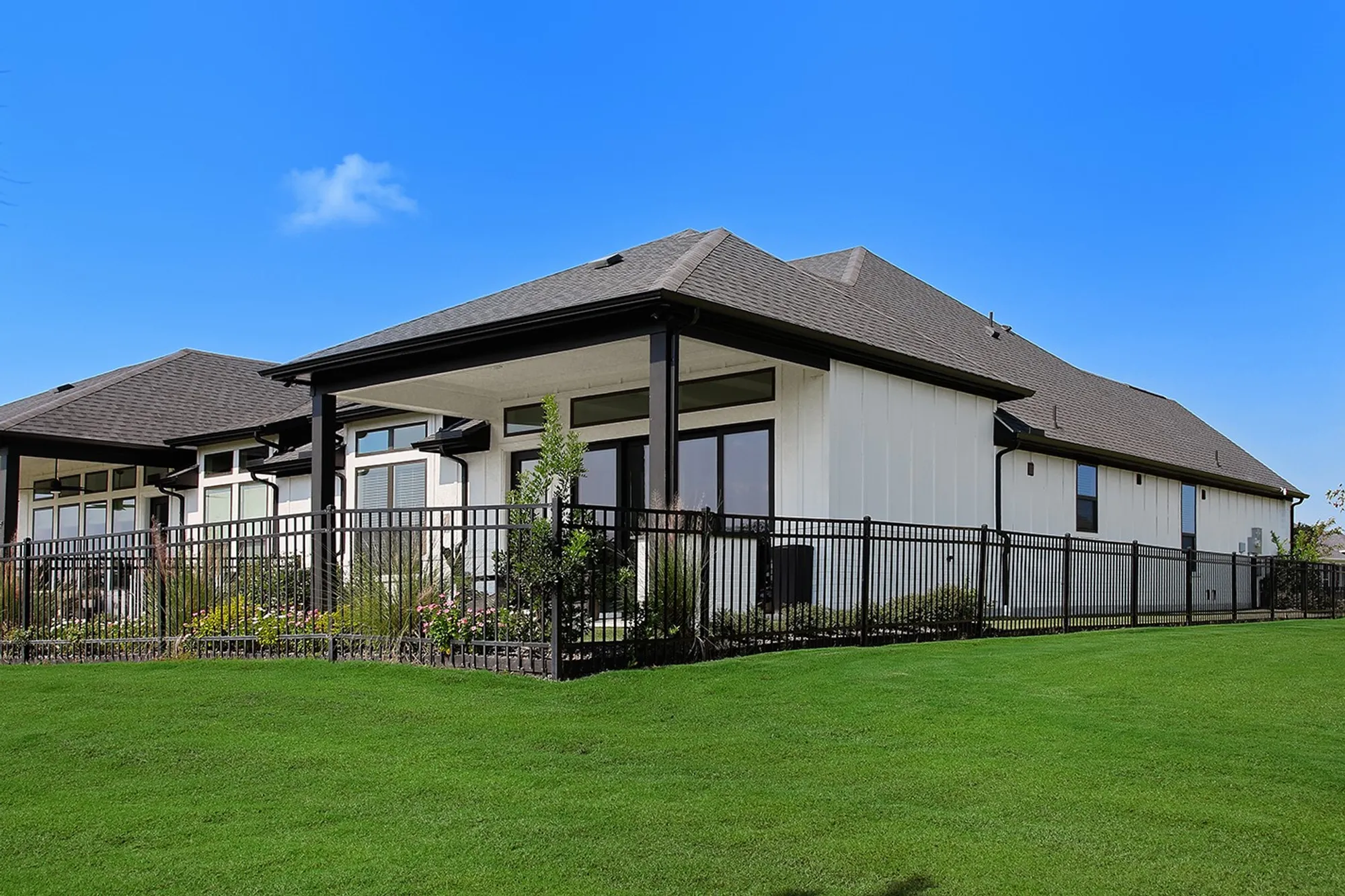 Property Slideshow image 39 of 40 | 14266 juniper breeze ct, Willis, TX, 77318