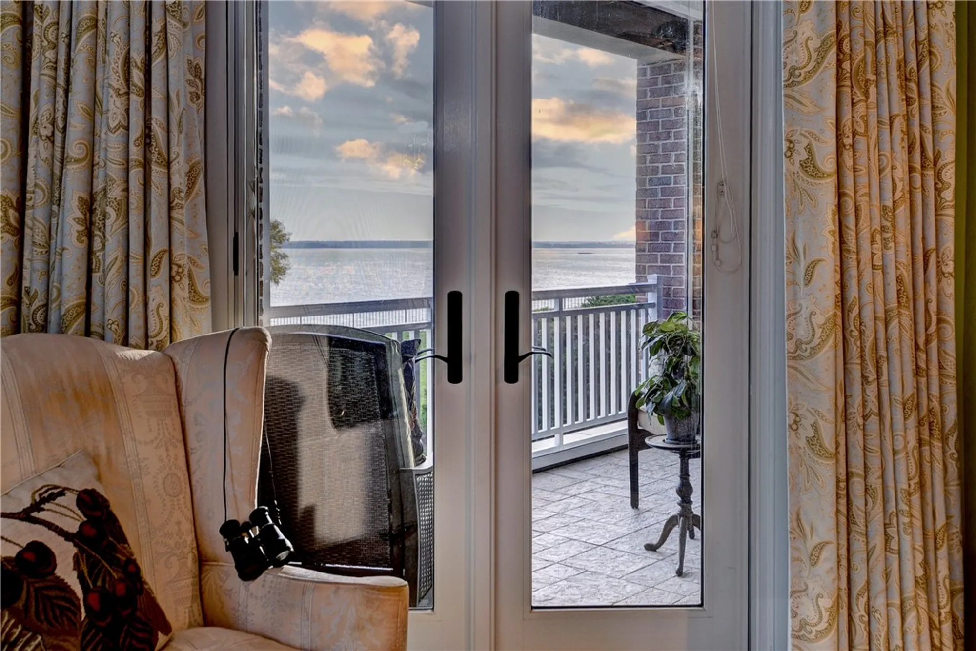 Property Slideshow image 22 of 42 | 501 river bluffs, Williamsburg, VA, 23185