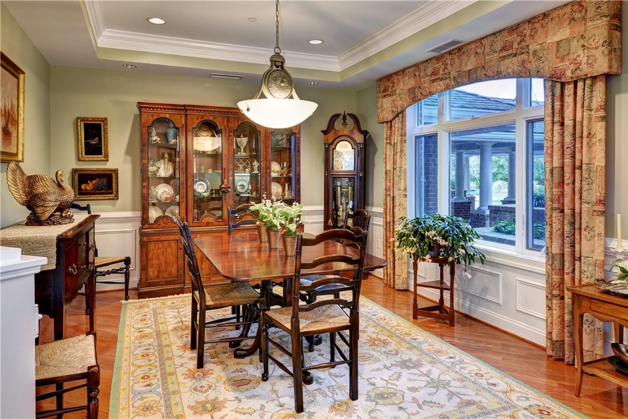 Property Slideshow image 3 of 42 | 501 river bluffs, Williamsburg, VA, 23185