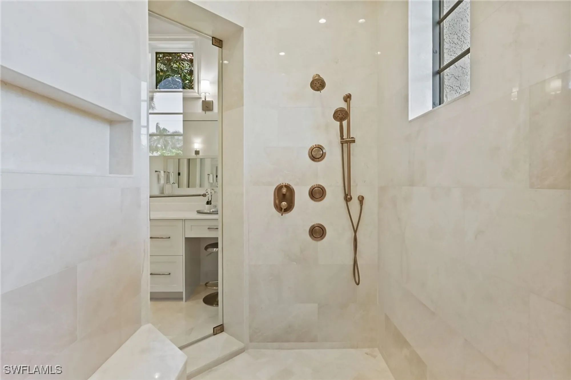 Property Slideshow image 37 of 49 | 333 sedgwick ct, Naples, FL, 34108