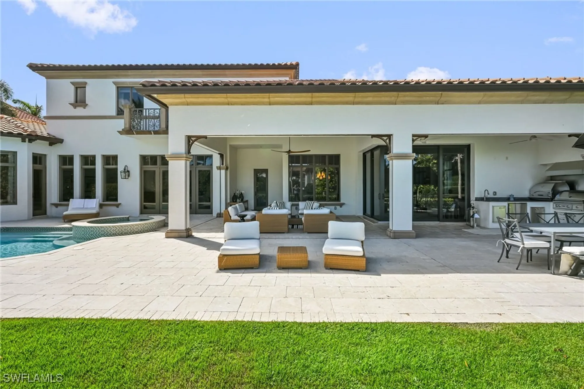 Property Slideshow image 9 of 49 | 333 sedgwick ct, Naples, FL, 34108