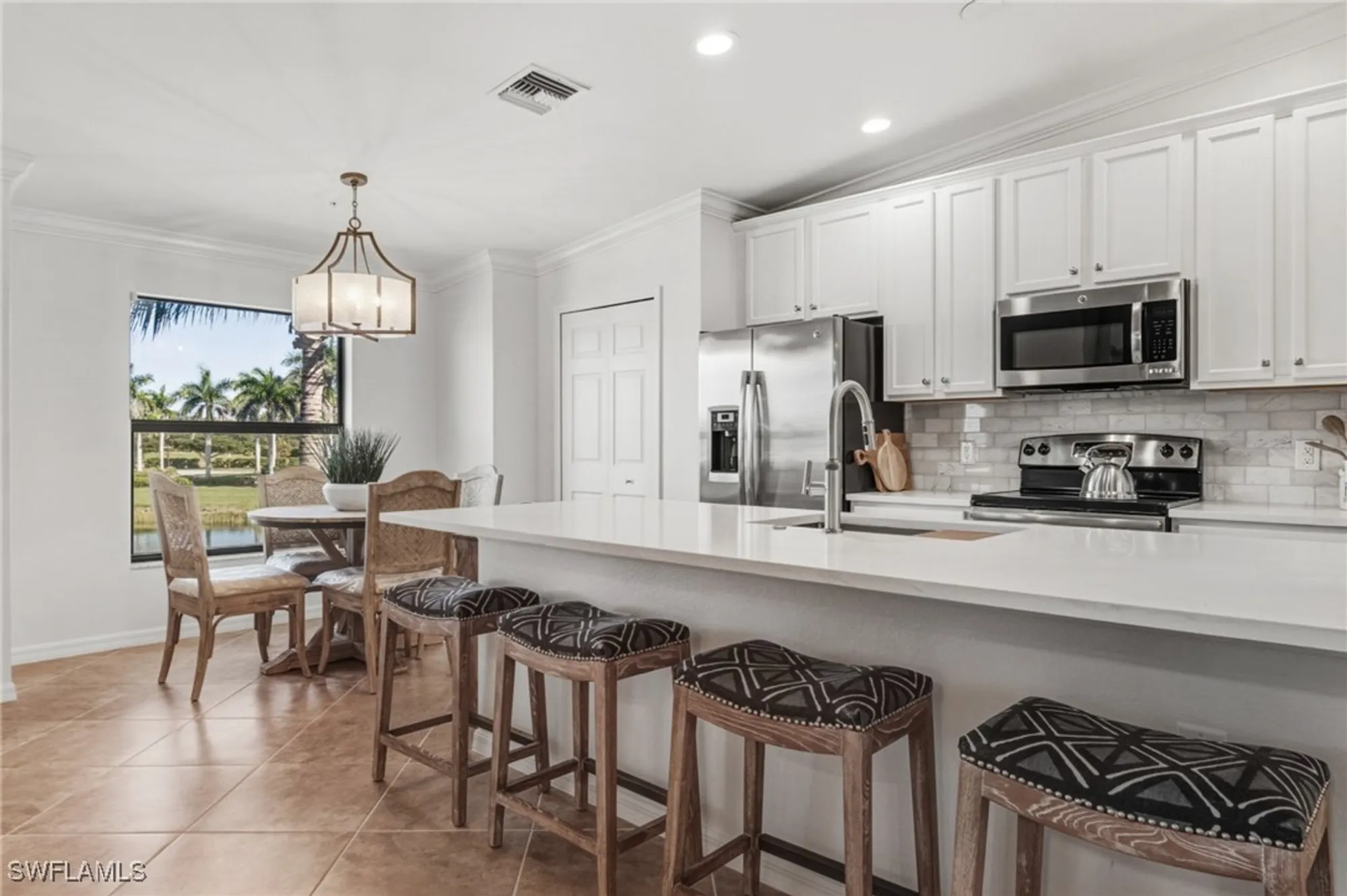 Property Slideshow image 11 of 35 | 9509 avellino way 1823, Naples, FL, 34113