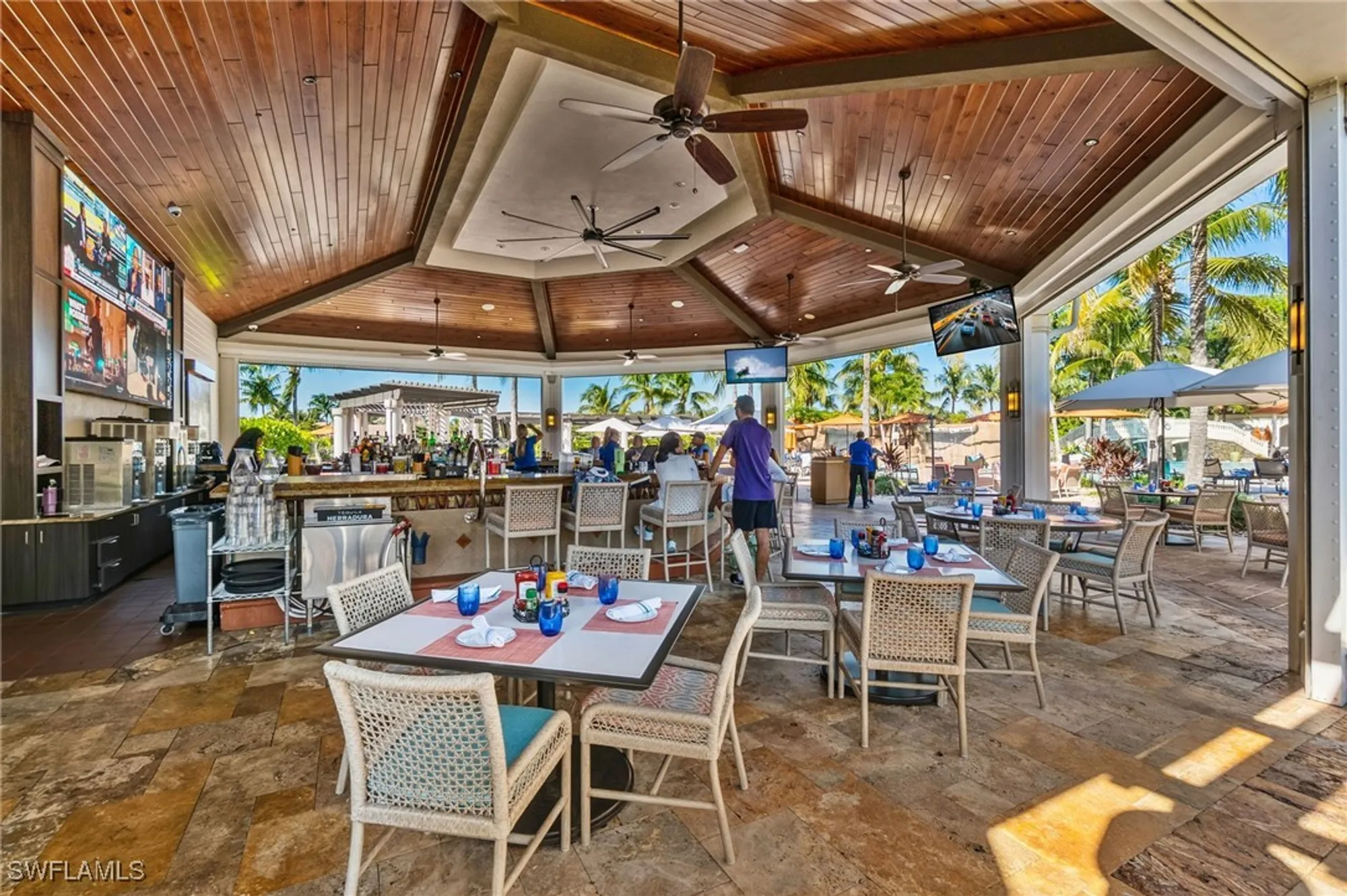 Property Slideshow image 32 of 35 | 9509 avellino way 1823, Naples, FL, 34113