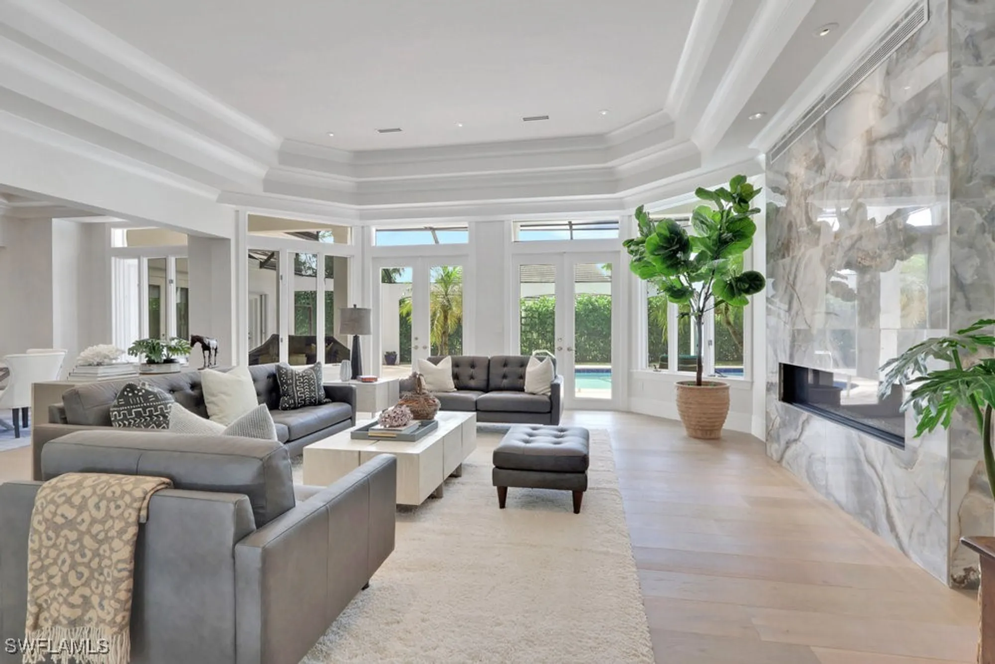 Property Slideshow image 5 of 50 | 678 katemore ln, Naples, FL, 34108