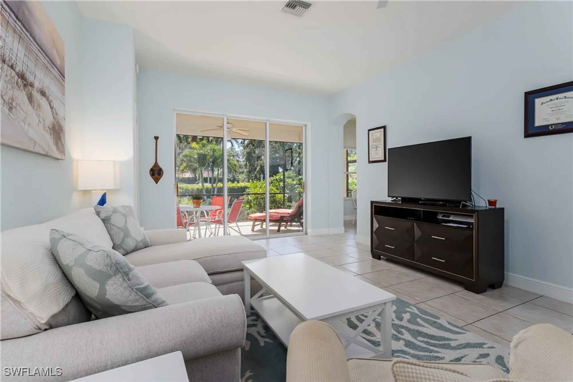 Property Slideshow image 12 of 36 | 817 vistana cir, Naples, FL, 34119