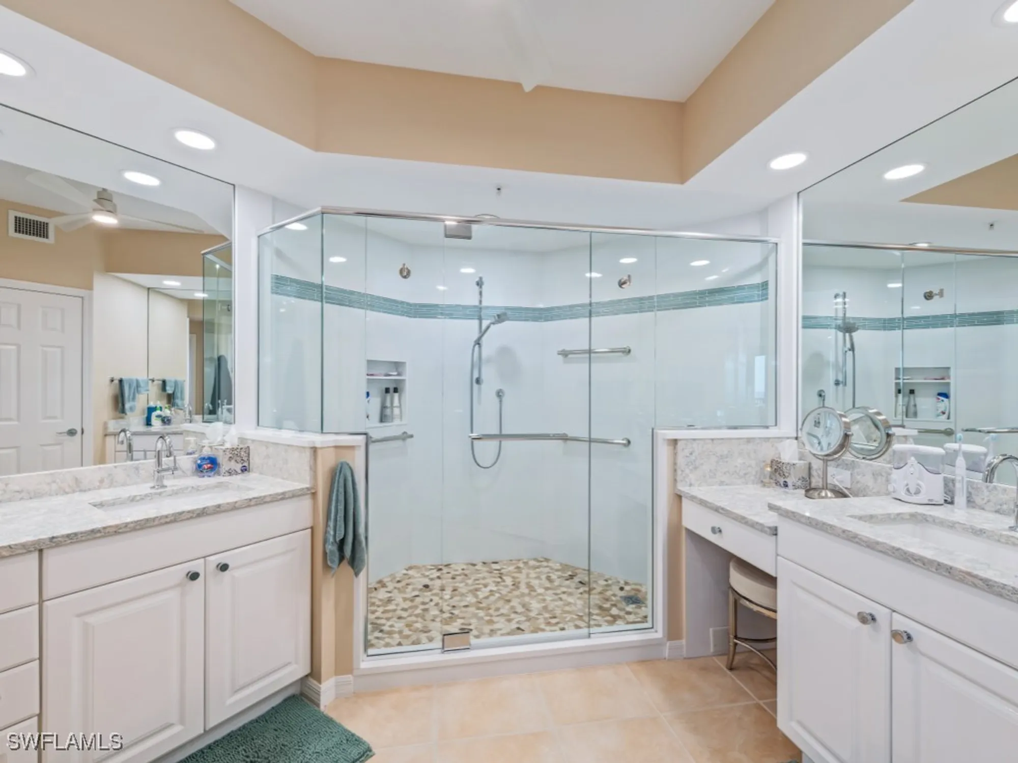 Property Slideshow image 13 of 28 | 7225 pelican bay blvd 2102, Naples, FL, 34108