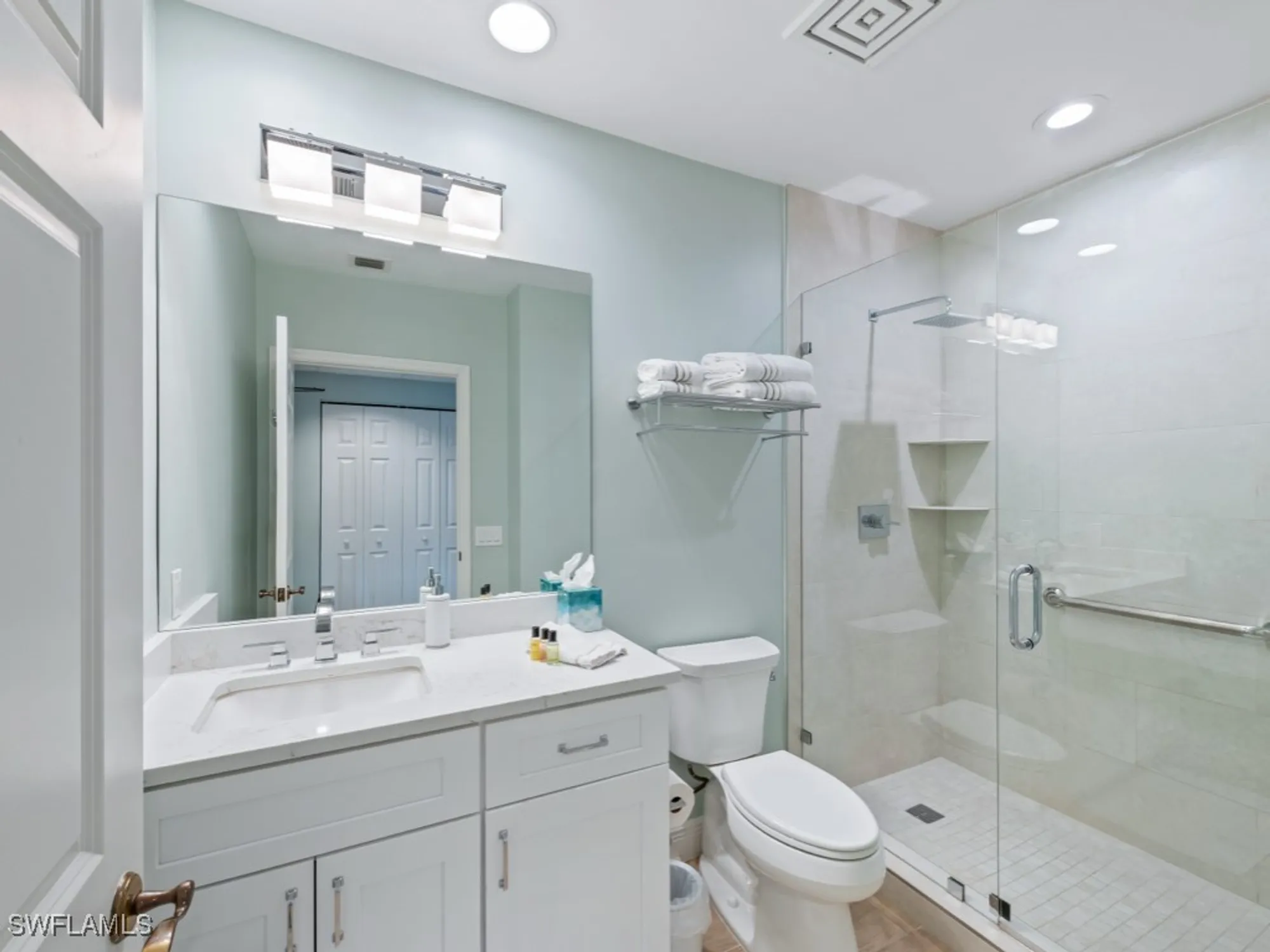 Property Slideshow image 27 of 28 | 7225 pelican bay blvd 2102, Naples, FL, 34108