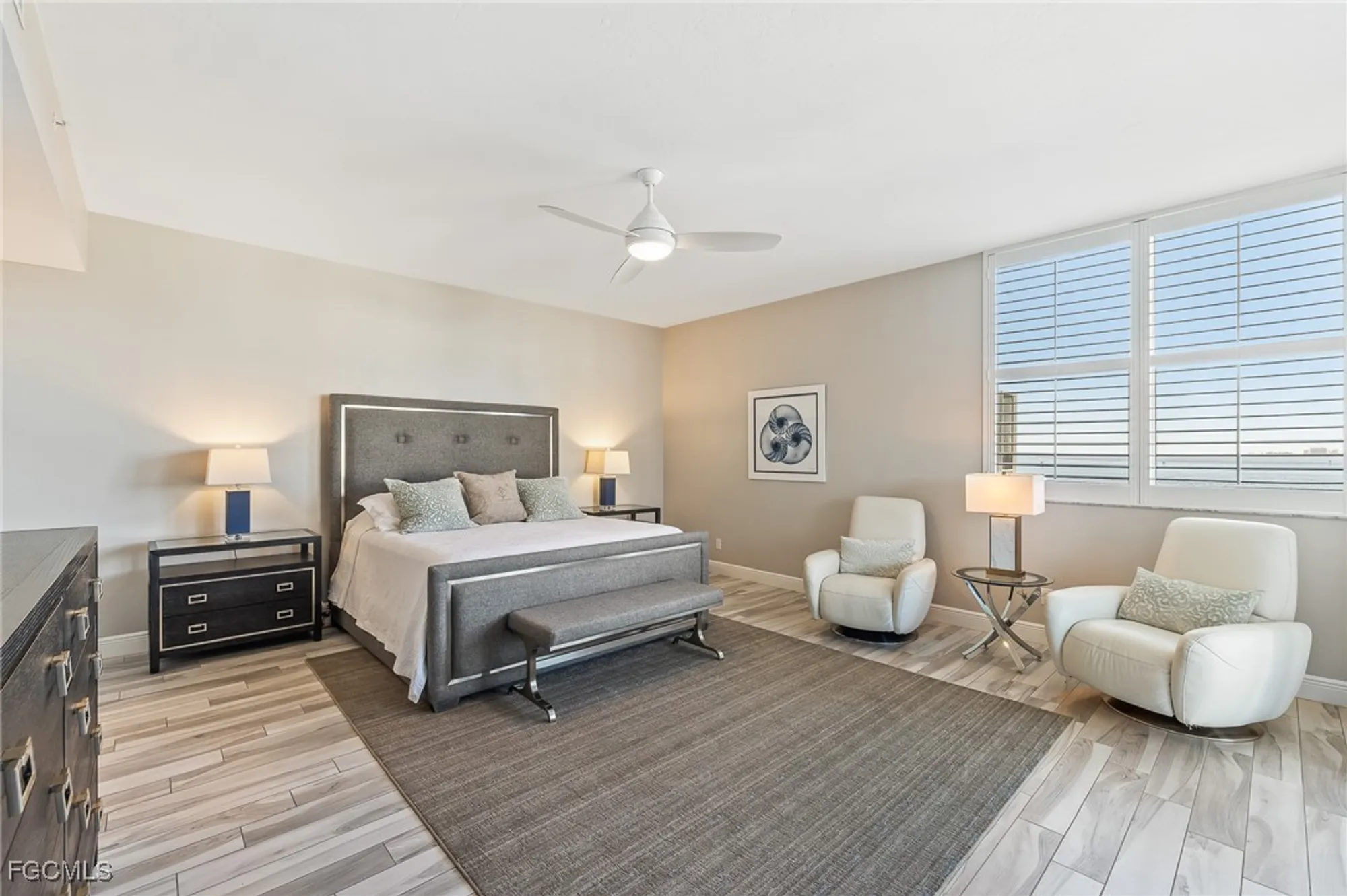 Property Slideshow image 25 of 48 | 14200 royal harbour ct unit 301, Fort Myers, FL, 33908