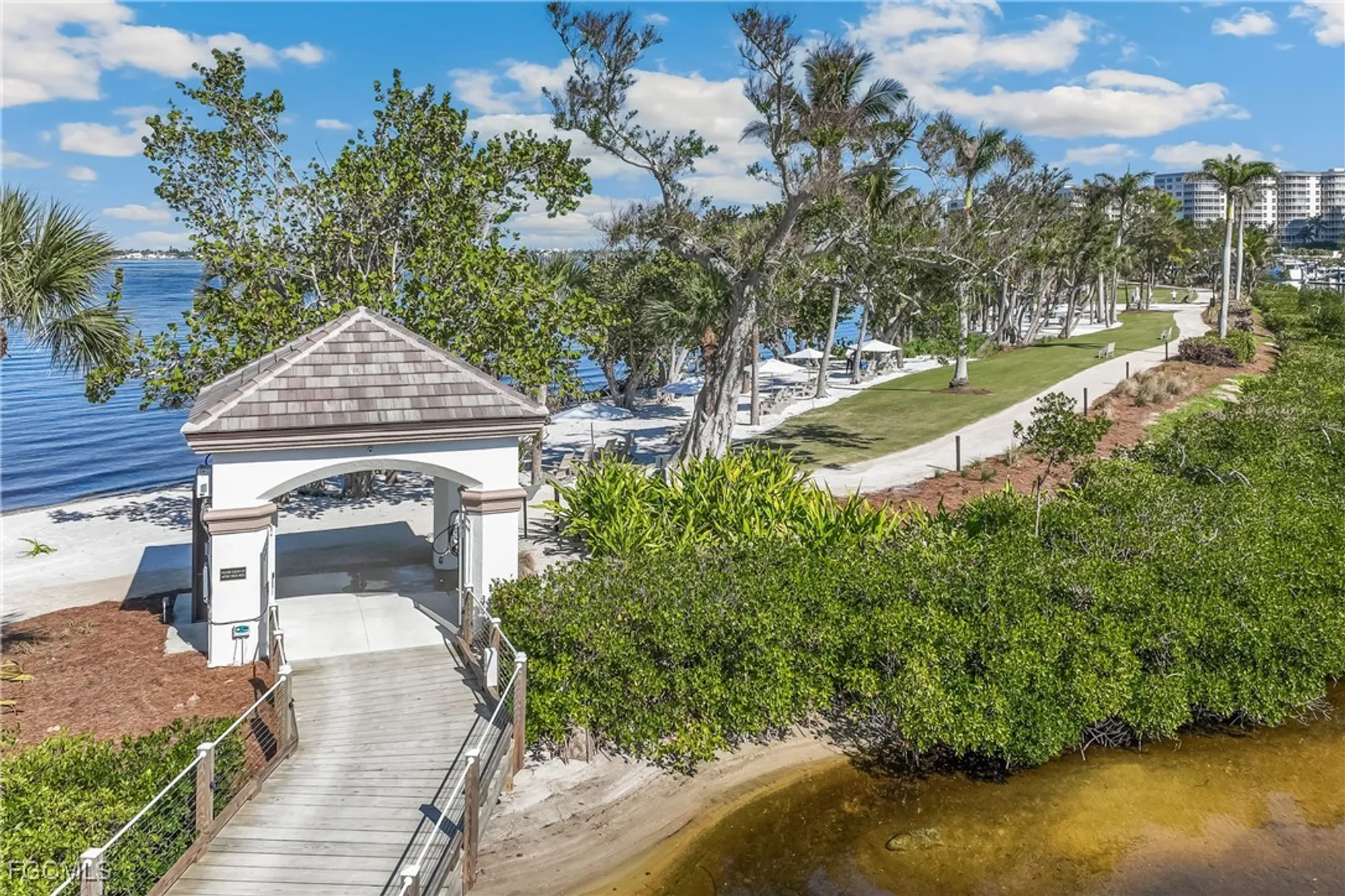 Property Slideshow image 35 of 48 | 14200 royal harbour ct unit 301, Fort Myers, FL, 33908