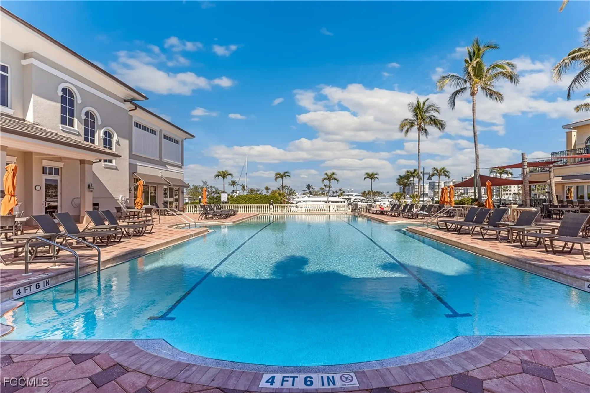 Property Slideshow image 33 of 48 | 14200 royal harbour ct unit 301, Fort Myers, FL, 33908