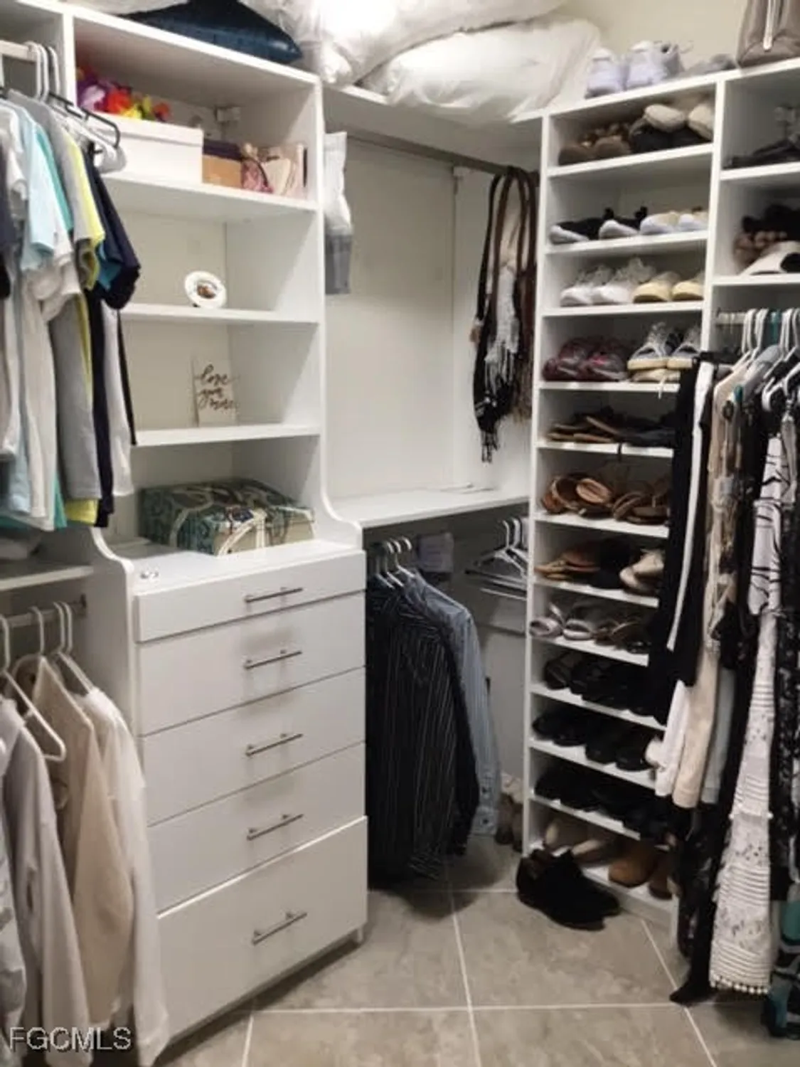 Property Slideshow image 11 of 22 | 11993 bay oak dr, Fort Myers, FL, 33913