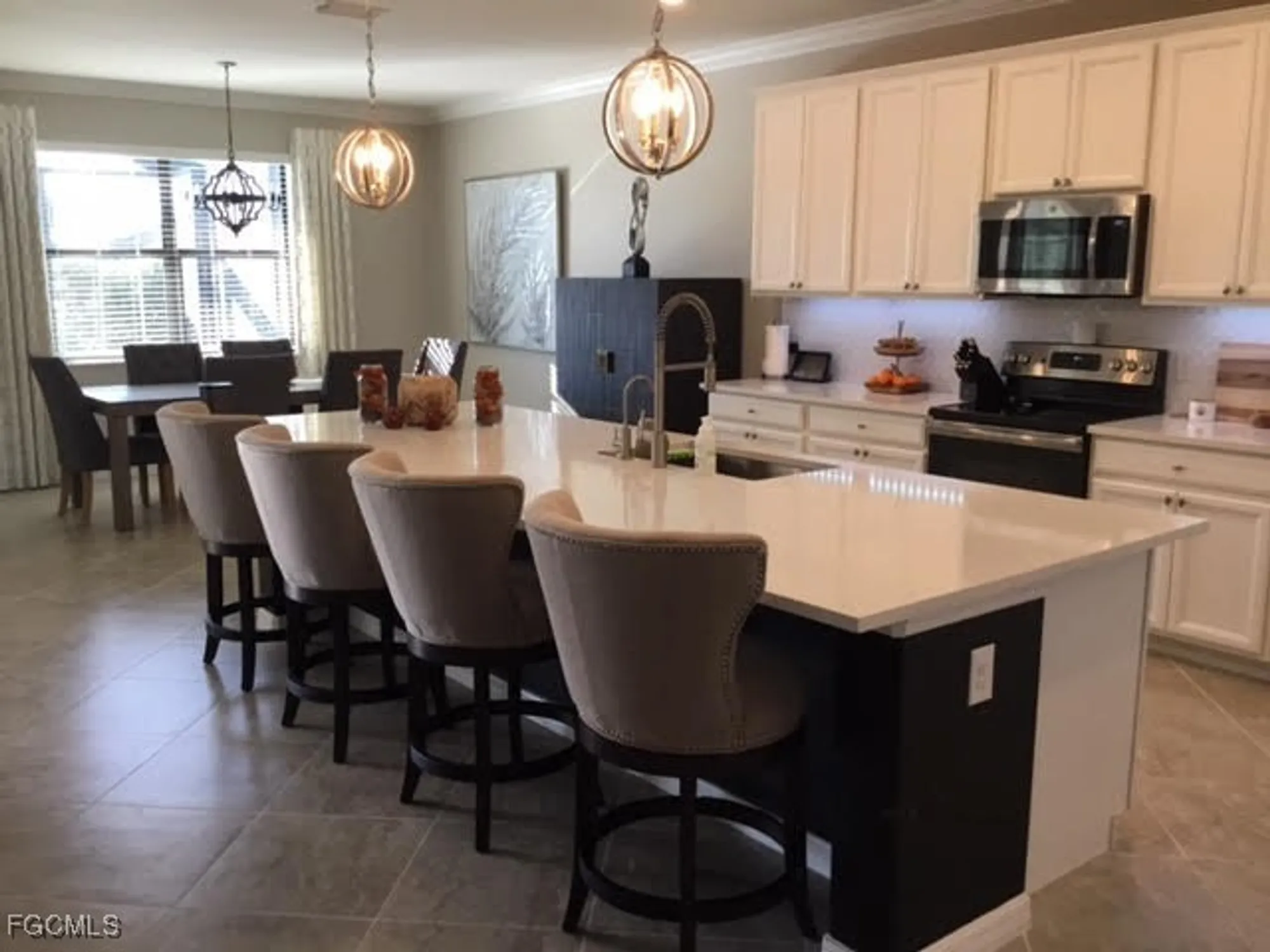 Property Slideshow image 4 of 22 | 11993 bay oak dr, Fort Myers, FL, 33913