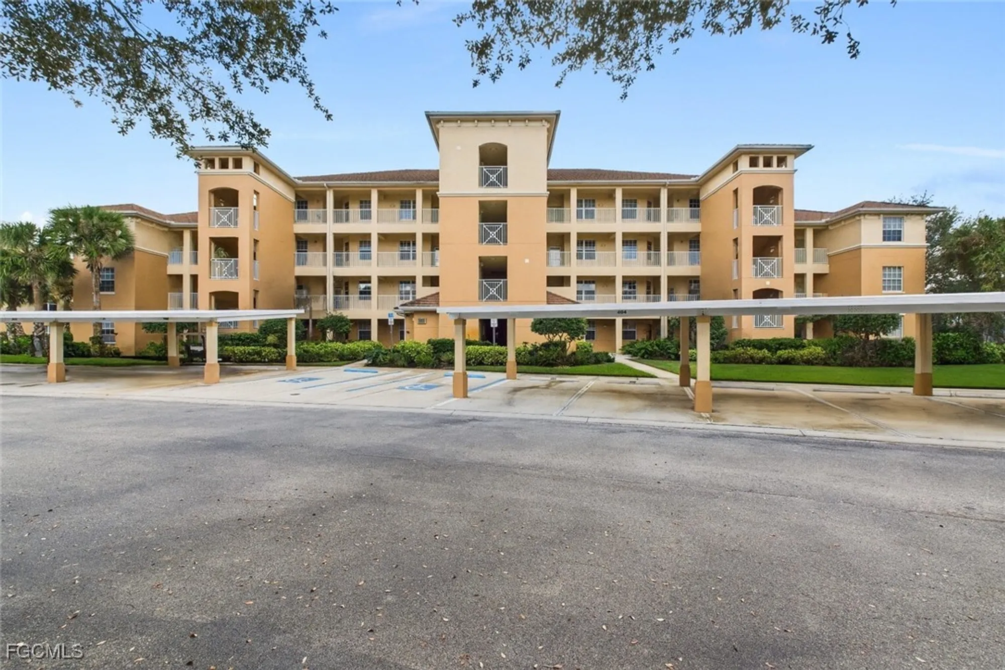Property Slideshow image 23 of 28 | 10510 amiata way apt 105, Fort Myers, FL, 33913