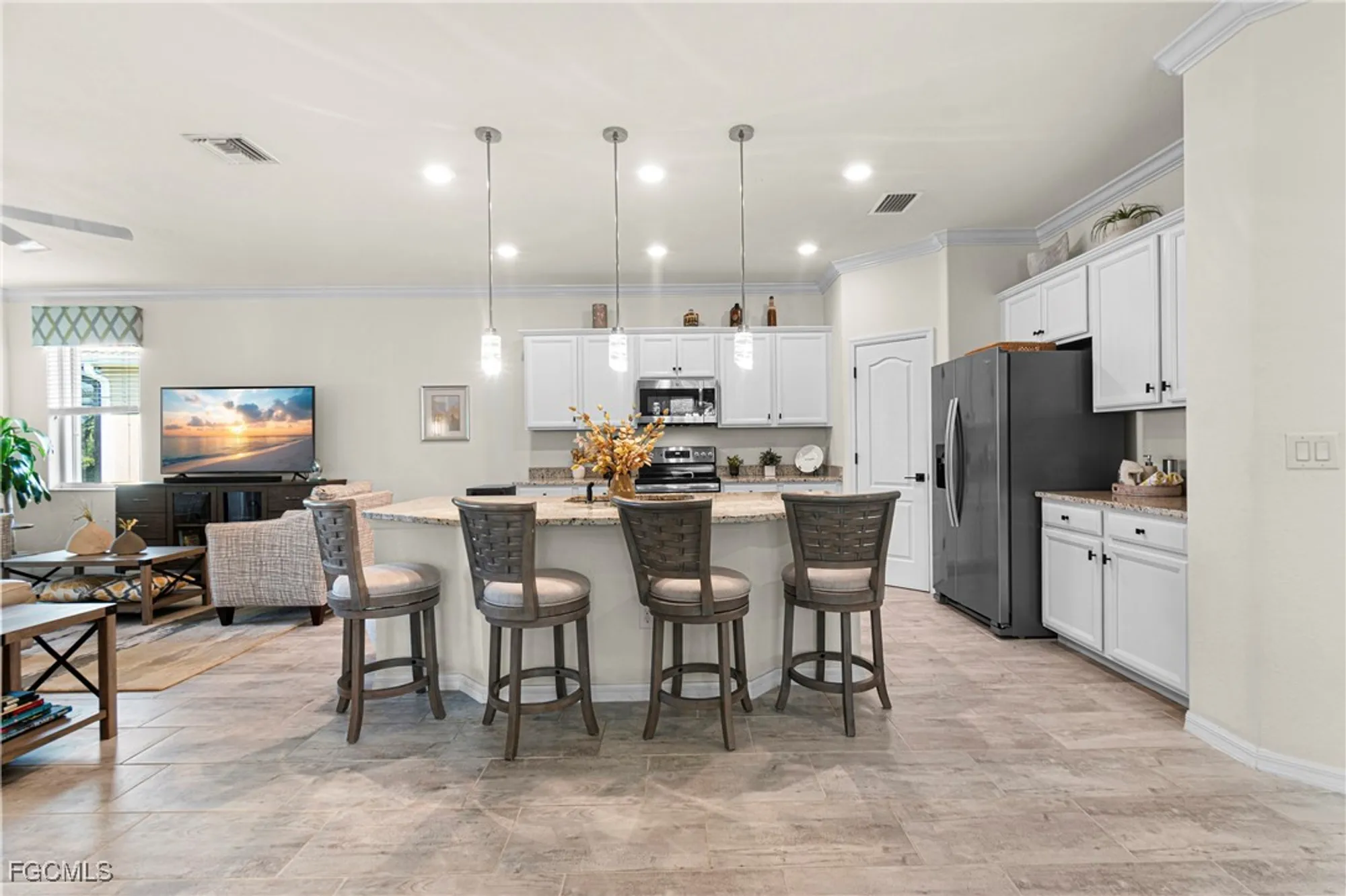 Property Slideshow image 19 of 43 | 10369 prato dr, Fort Myers, FL, 33913