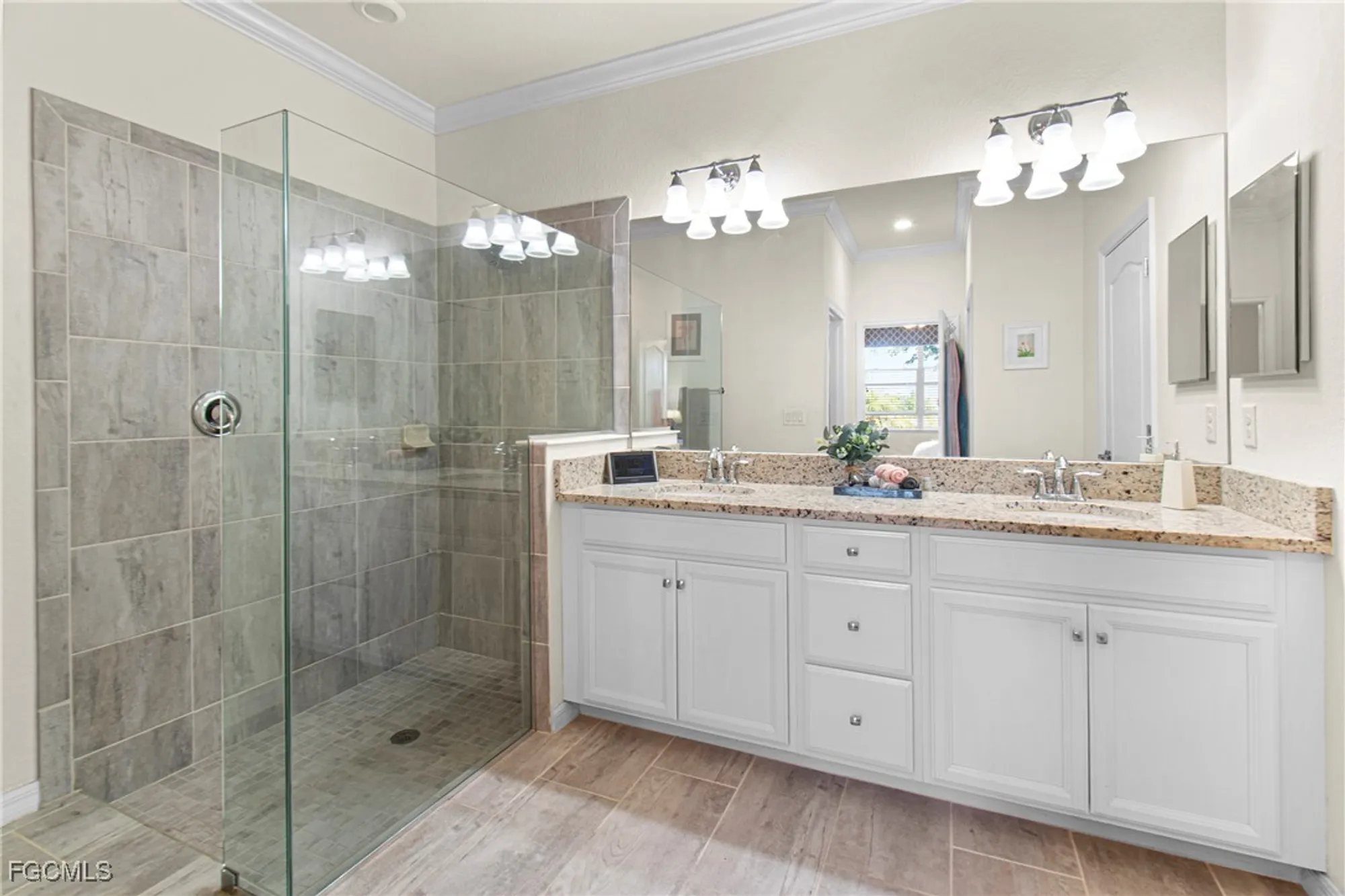 Property Slideshow image 29 of 43 | 10369 prato dr, Fort Myers, FL, 33913