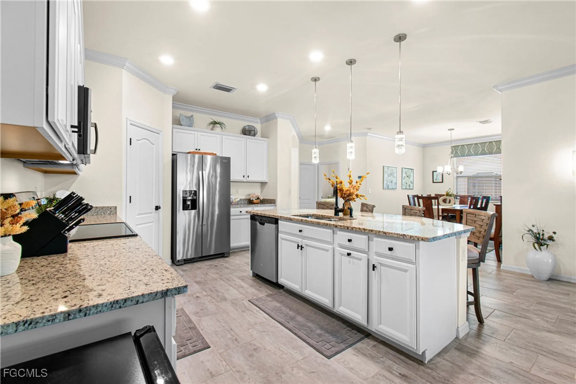 Property Slideshow image 20 of 43 | 10369 prato dr, Fort Myers, FL, 33913