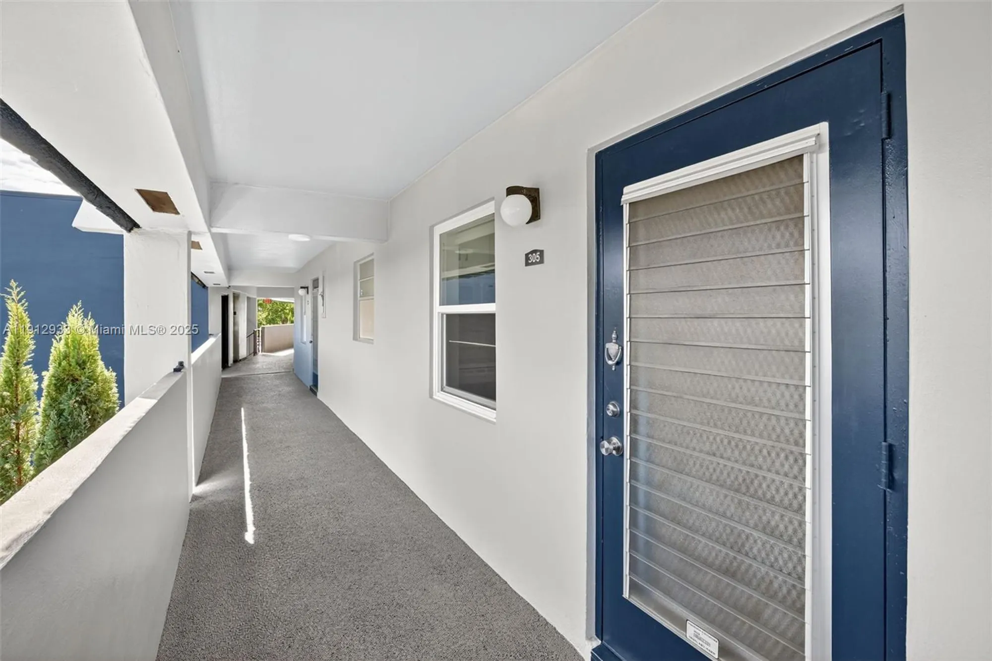 Property Slideshow image 31 of 43 | 7817 golf circle dr 305, Margate, FL, 33063