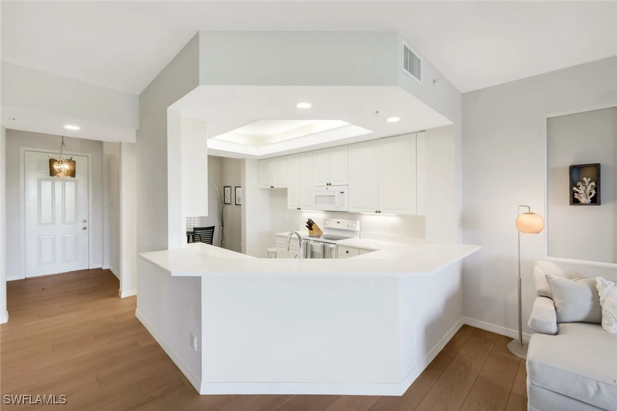 Property Slideshow image 4 of 36 | 25161 sandpiper greens ct 203, Bonita Springs, FL, 34134